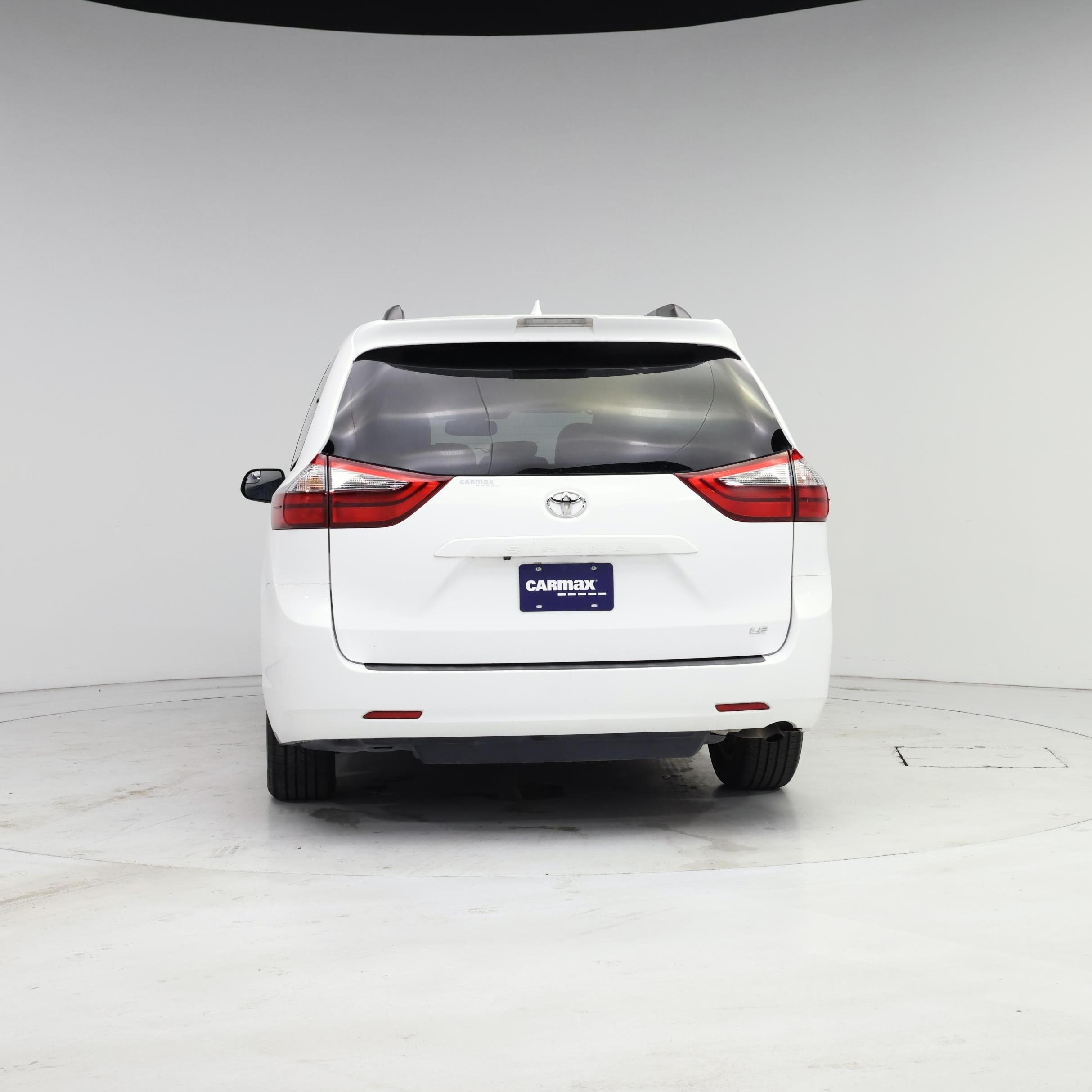 Thumbnail: 2020 Toyota Sienna - 6