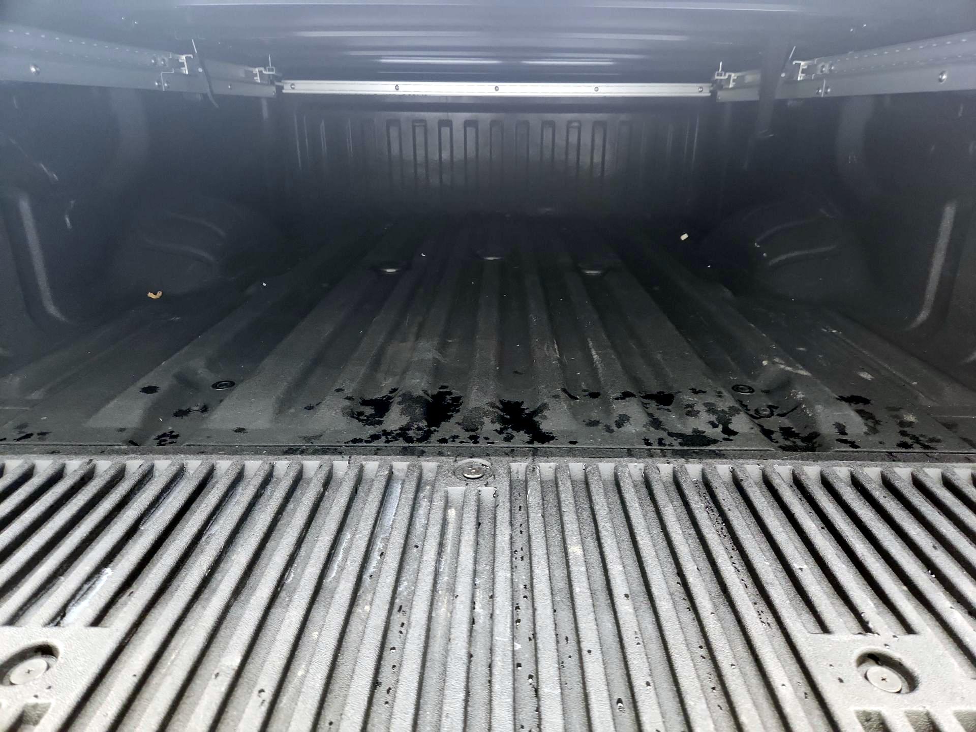 Thumbnail: 2023 Nissan Titan - 20