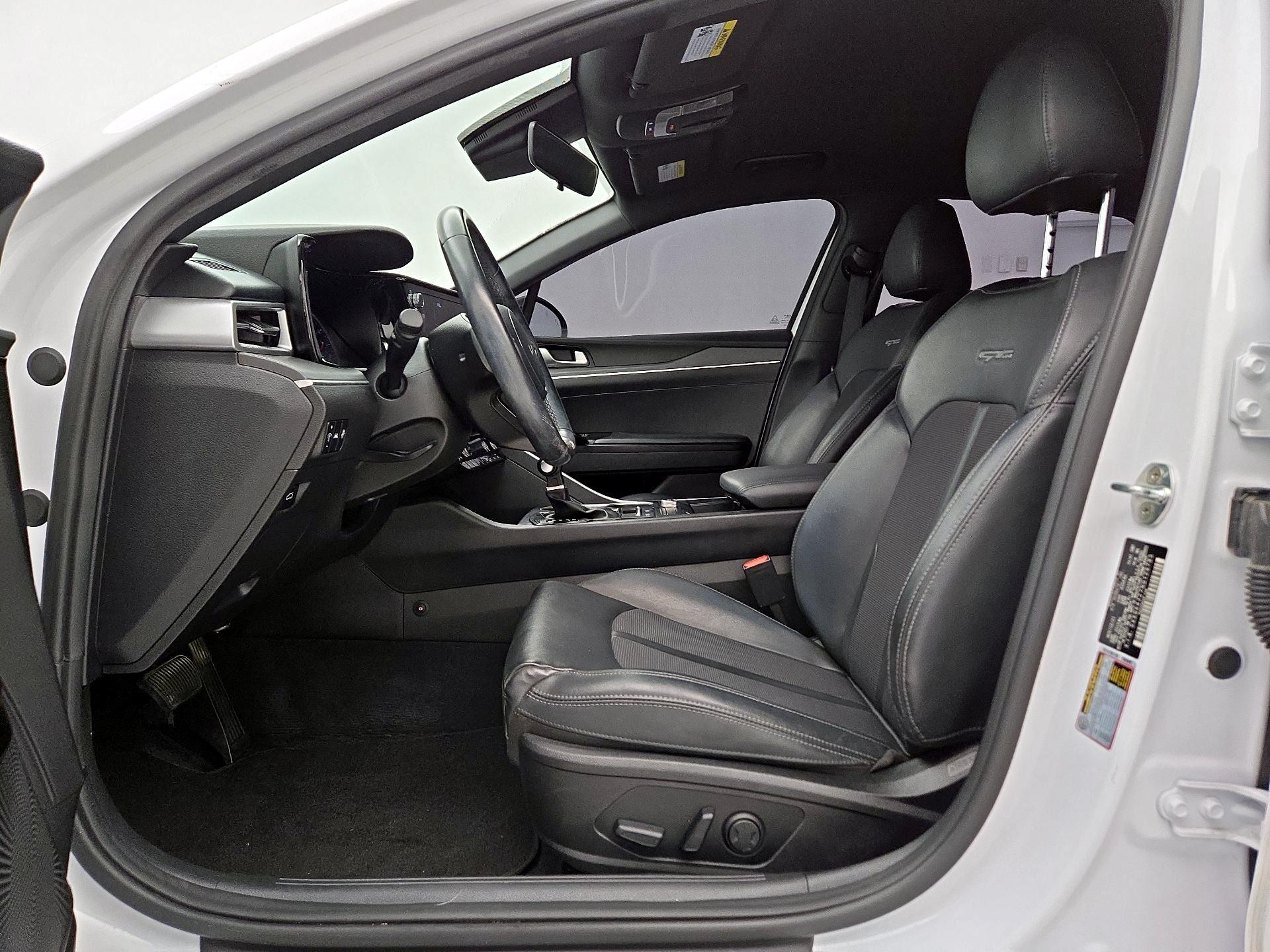 Thumbnail: 2022 Kia K5 - 11