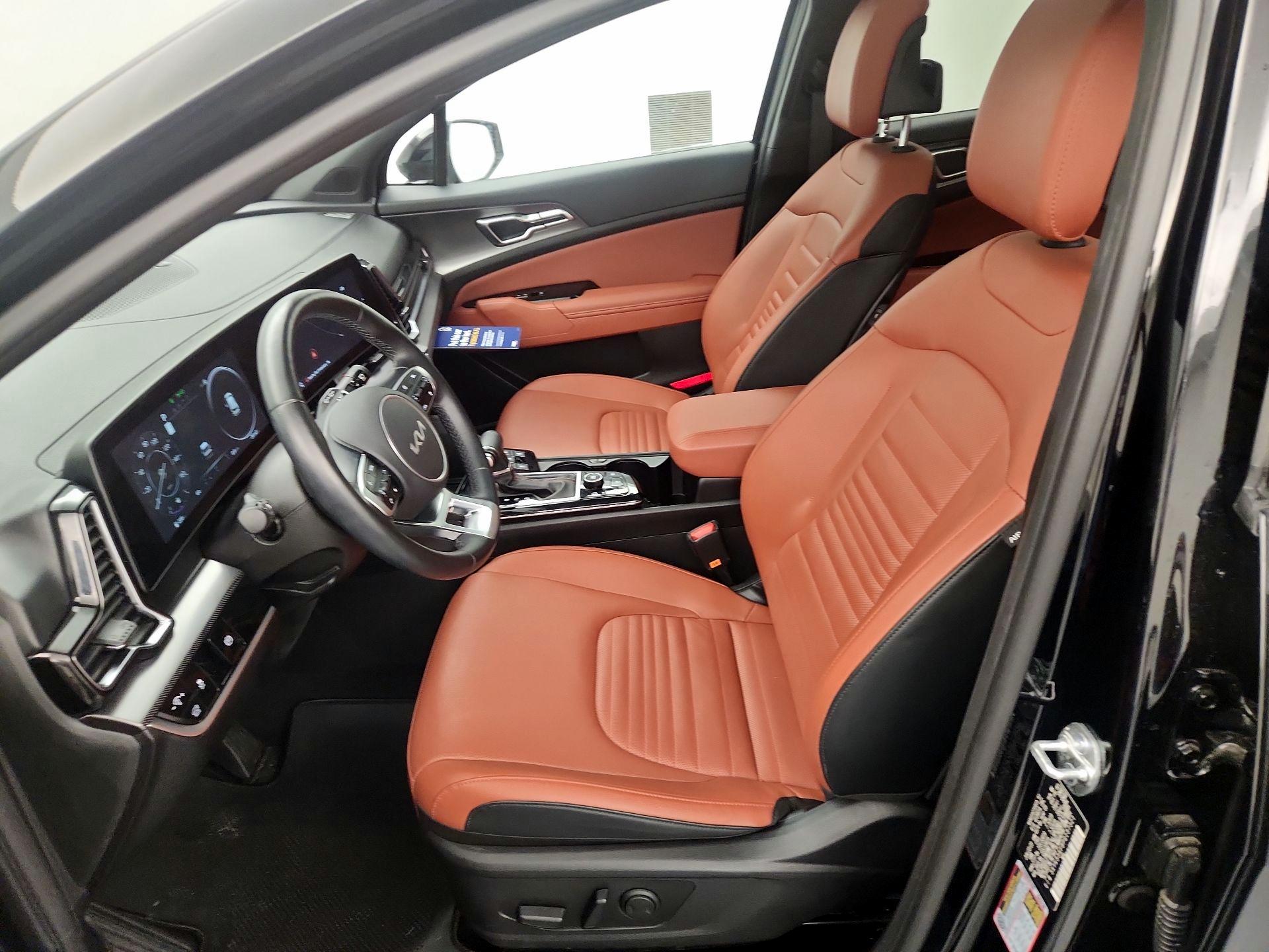 Thumbnail: 2023 Kia Sportage - 11