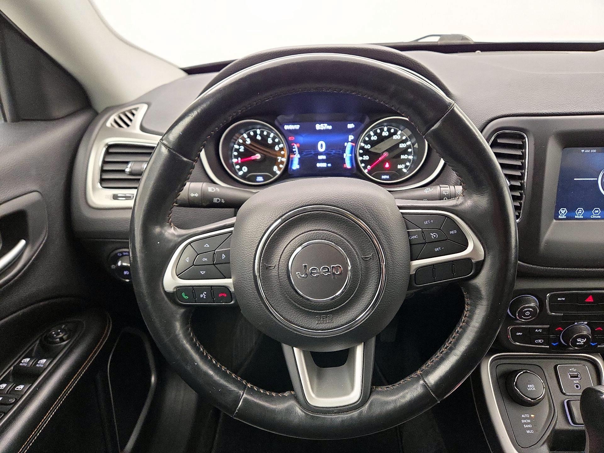 Thumbnail: 2018 Jeep Compass - 10