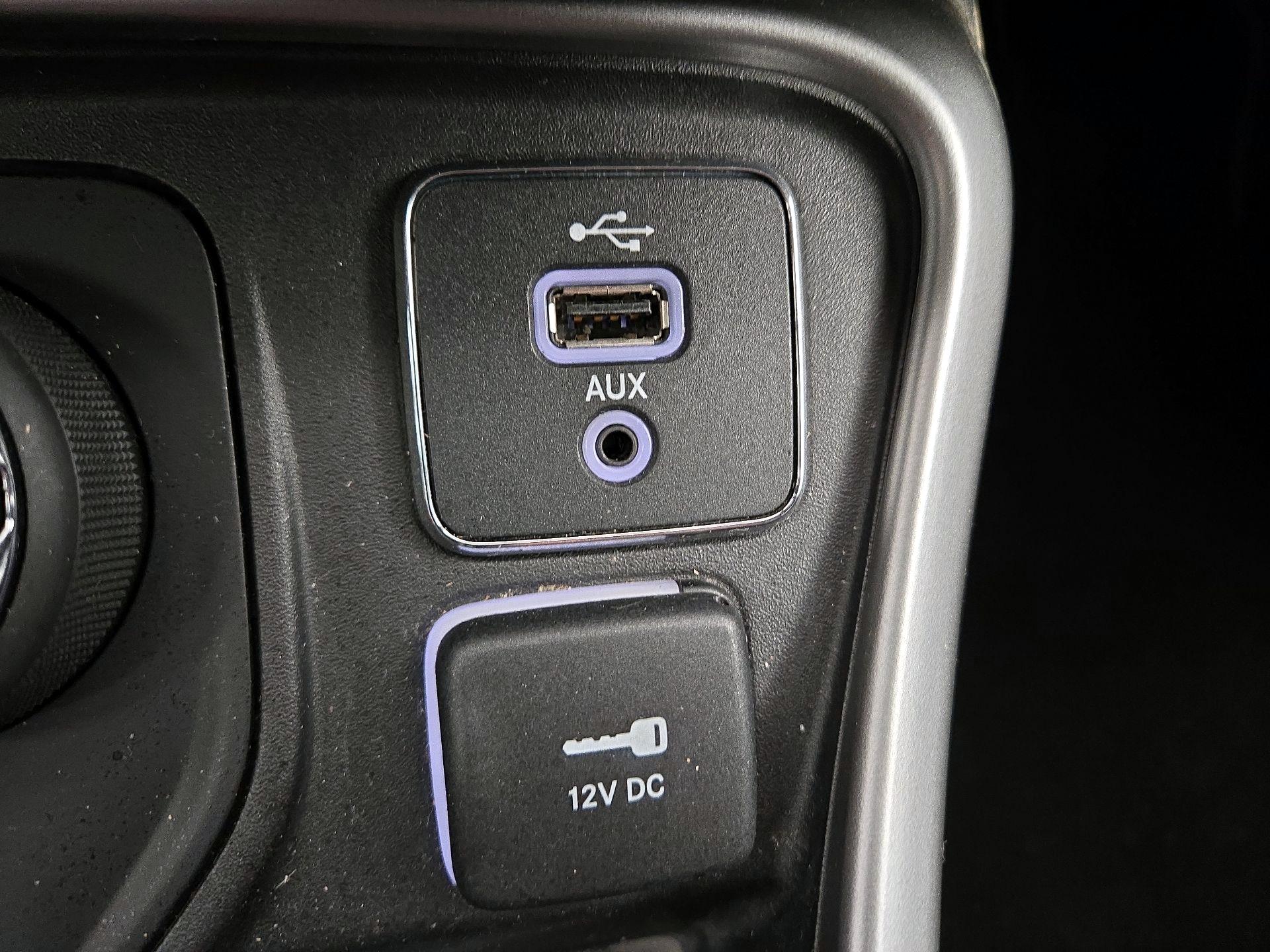Thumbnail: 2018 Jeep Compass - 18