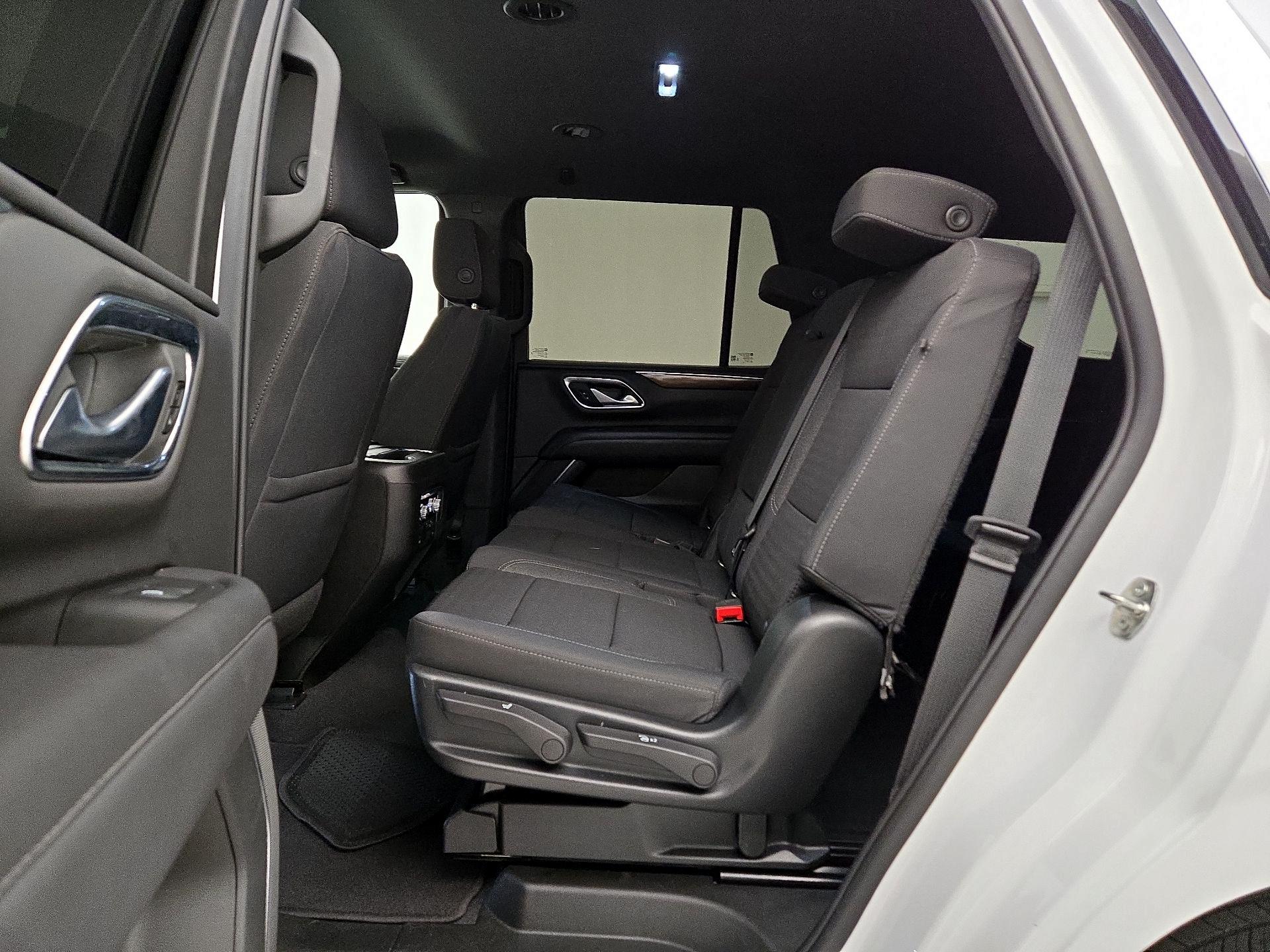 Thumbnail: 2022 GMC Yukon - 19