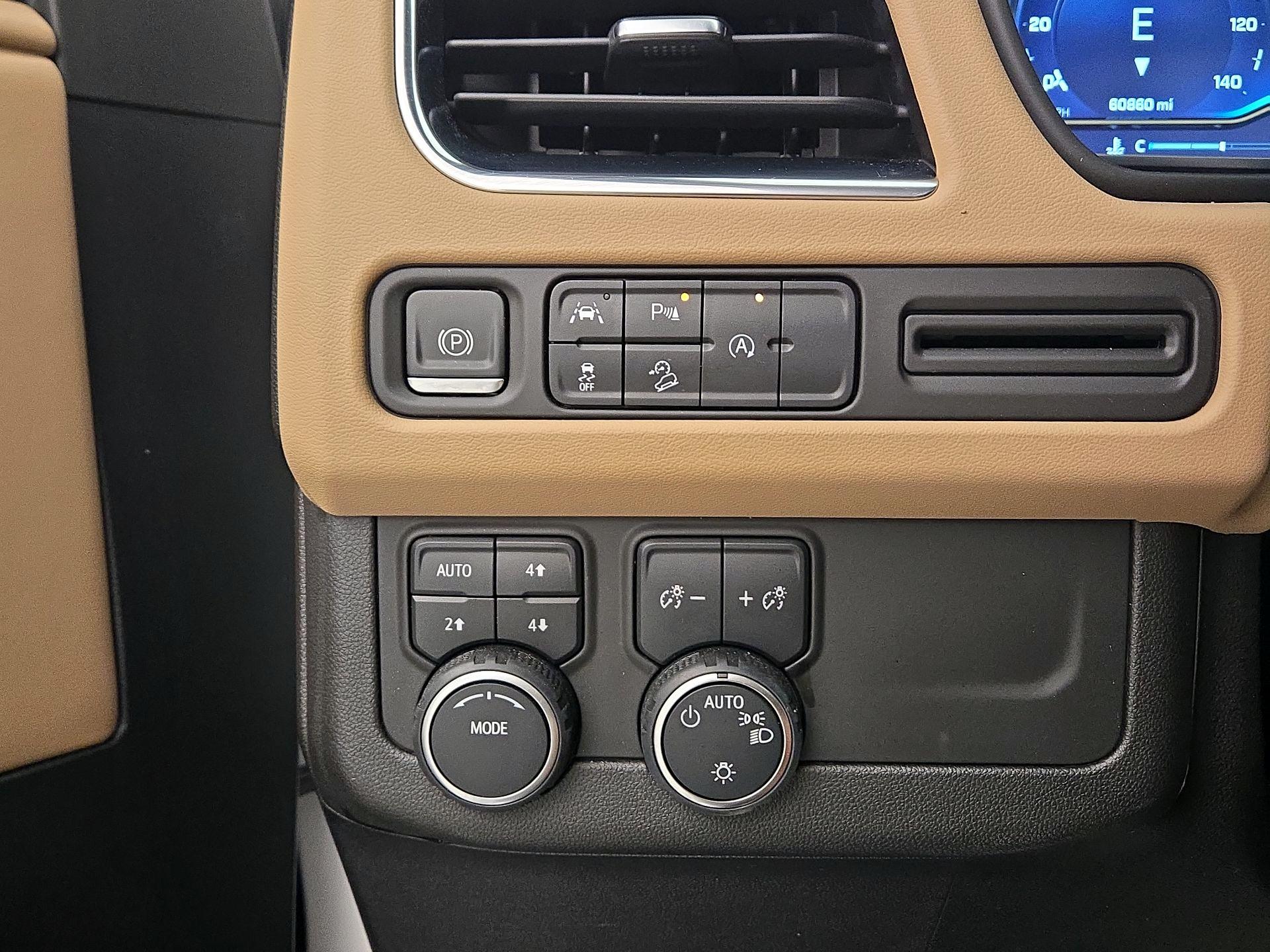 Thumbnail: 2023 Chevrolet Tahoe - 13