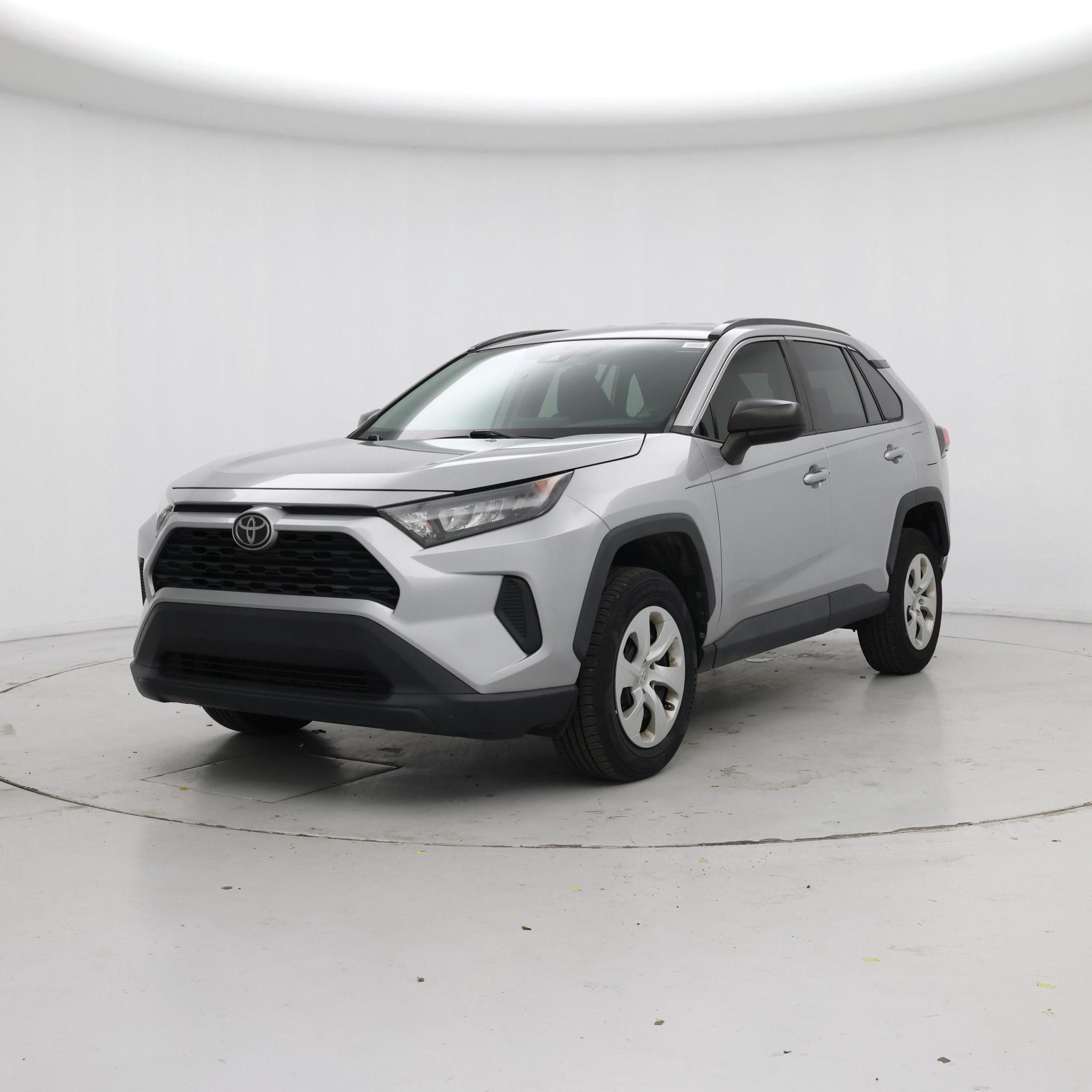 Thumbnail: 2019 Toyota RAV4 - 4