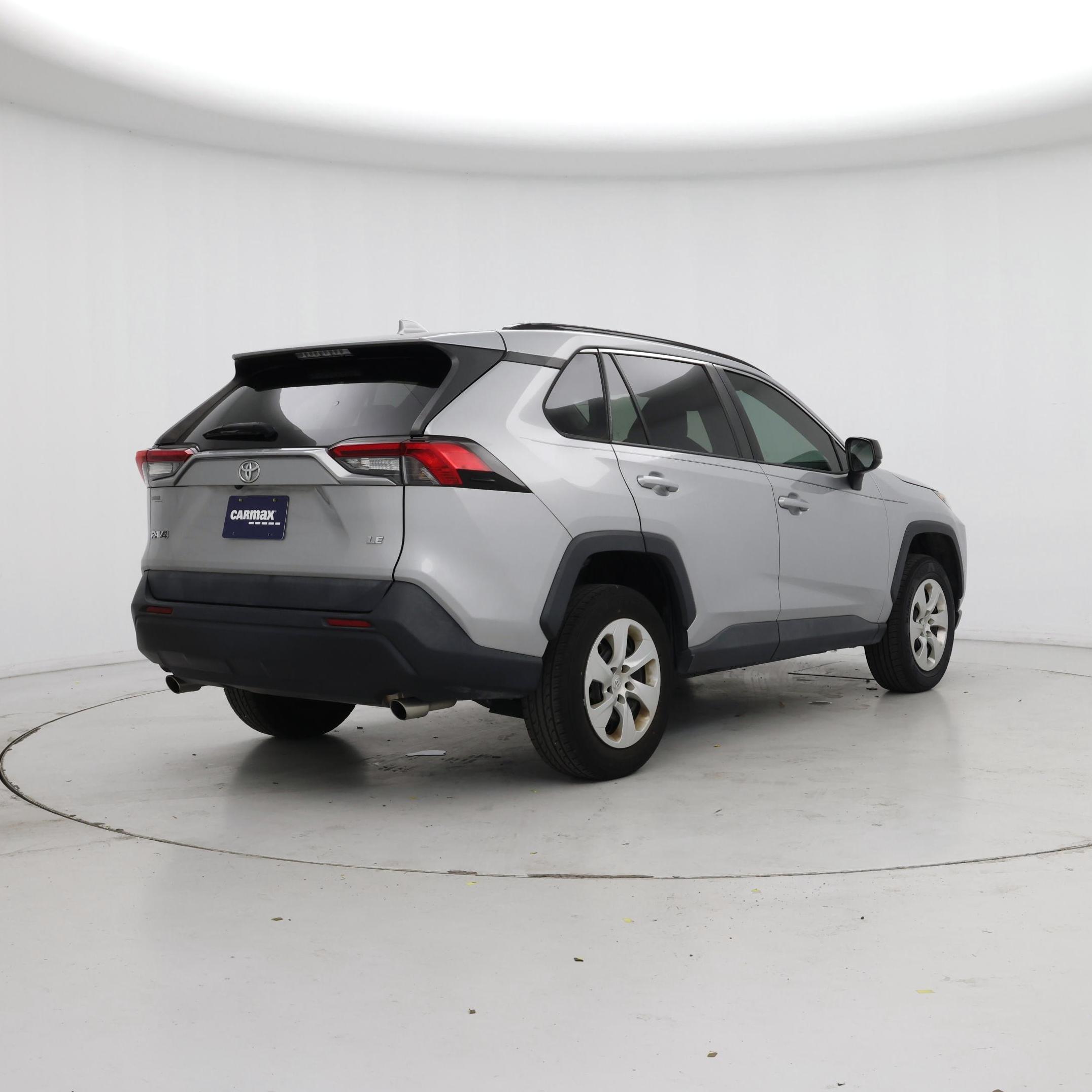 Thumbnail: 2019 Toyota RAV4 - 8