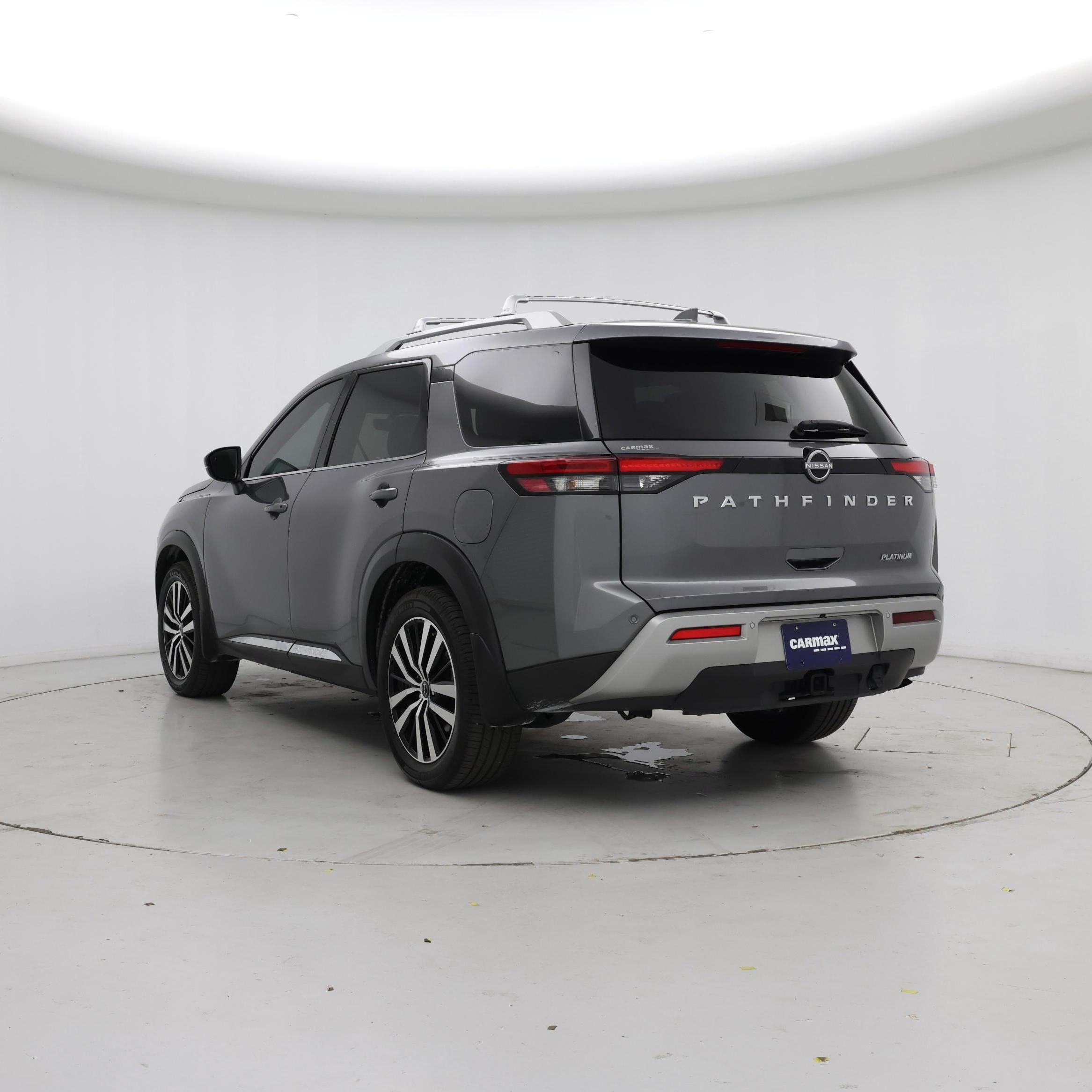 Thumbnail: 2023 Nissan Pathfinder - 2