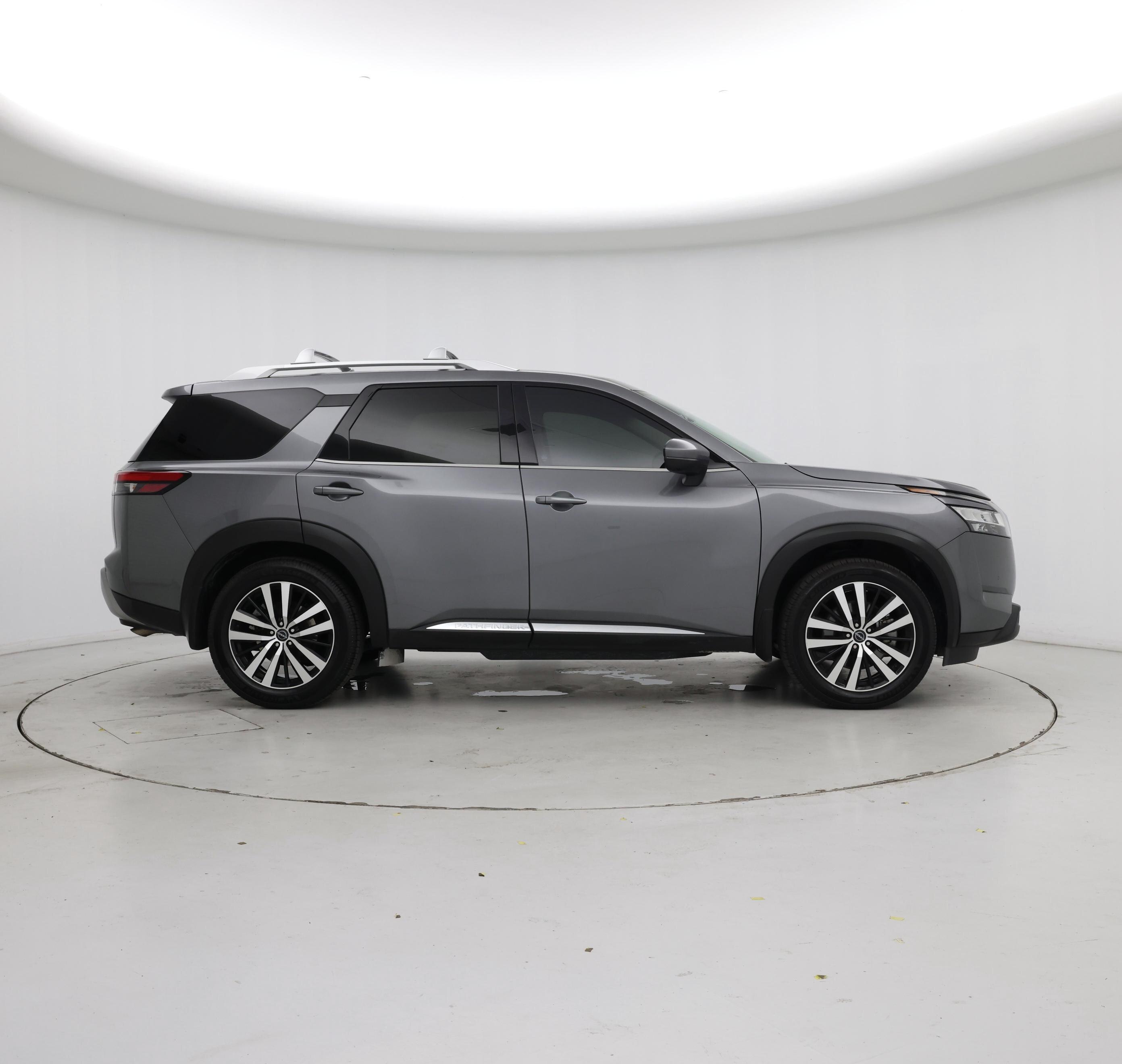Thumbnail: 2023 Nissan Pathfinder - 7
