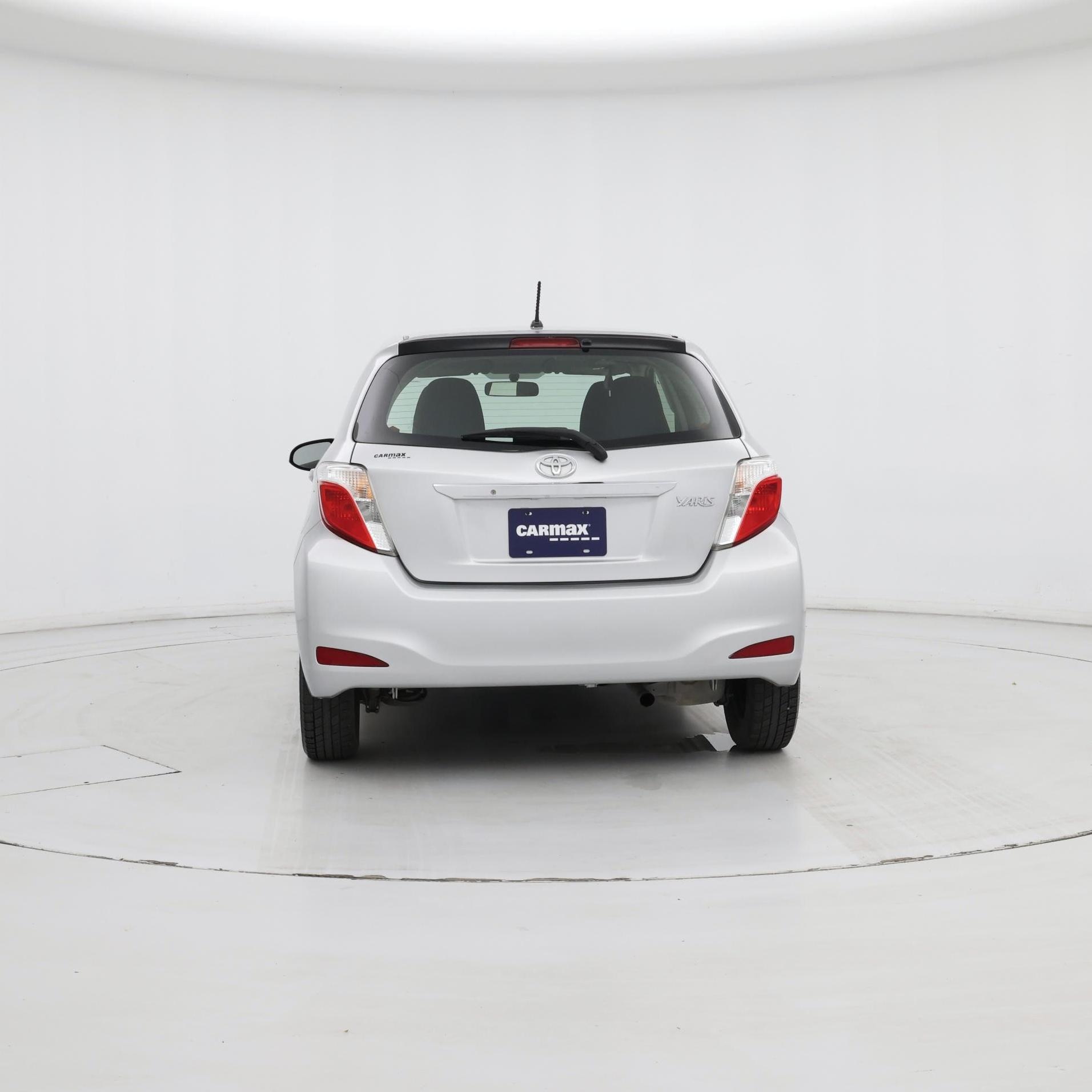 Thumbnail: 2014 Toyota Yaris - 6