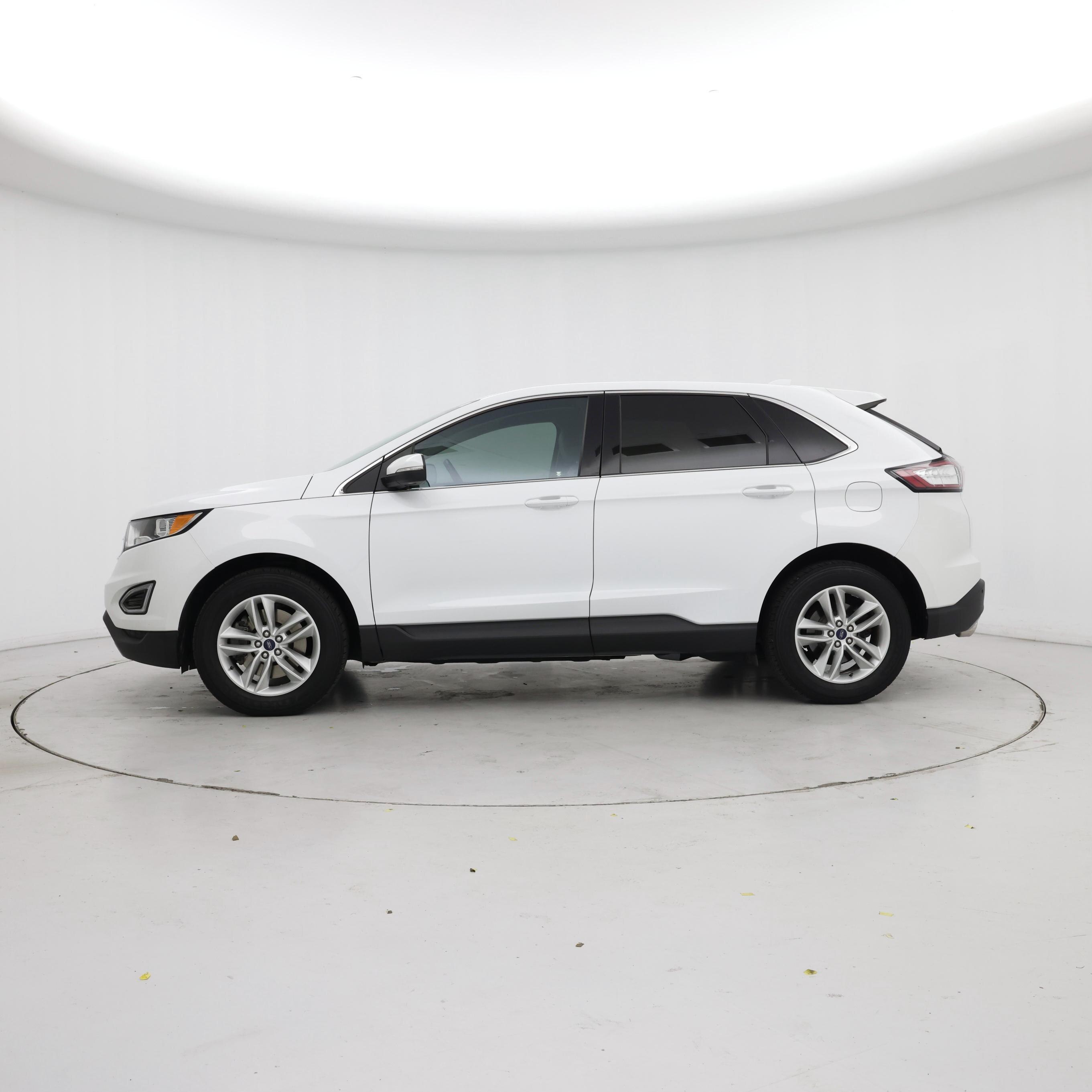 Thumbnail: 2016 Ford Edge - 3