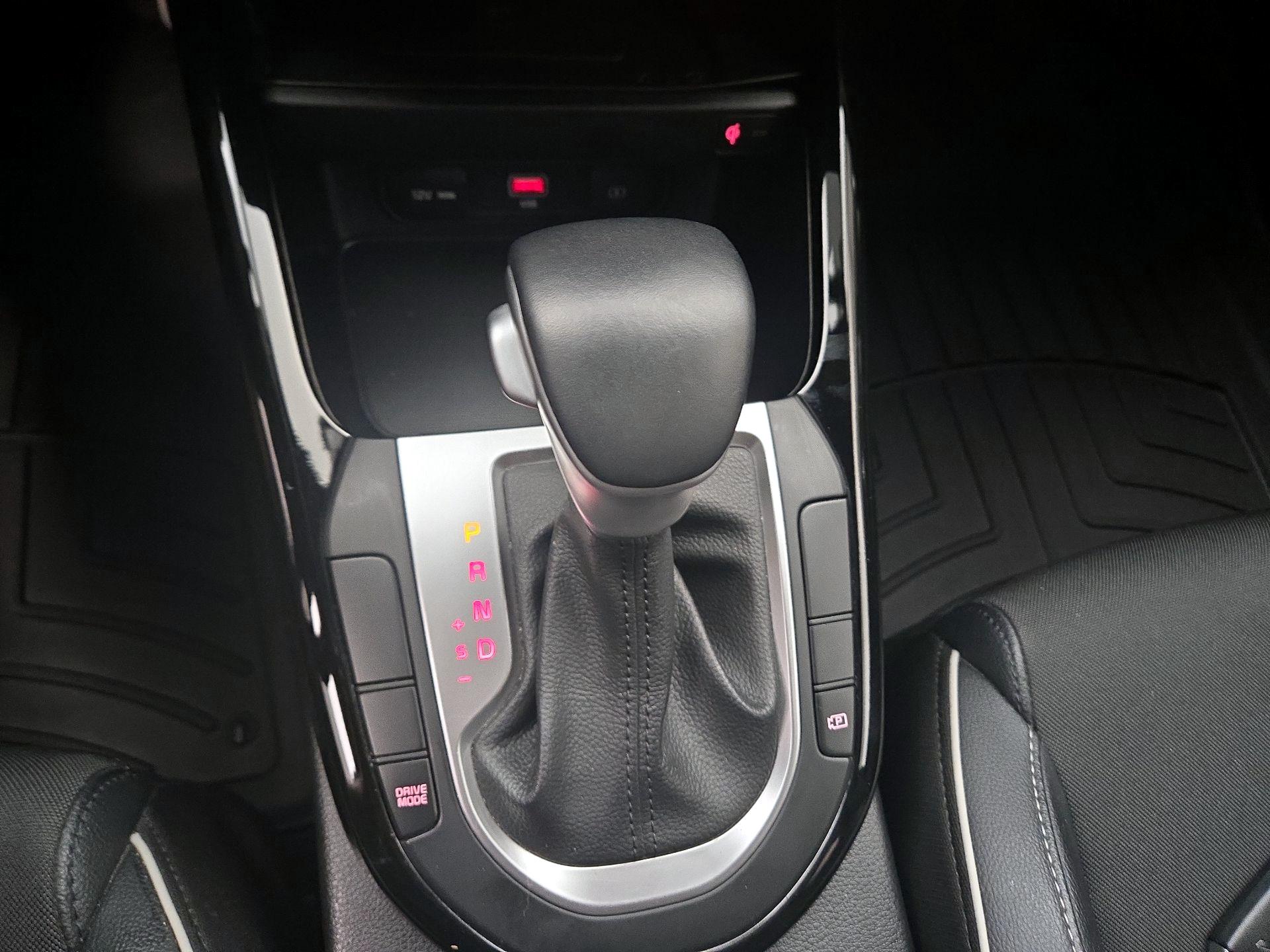 Thumbnail: 2023 Kia Forte - 18