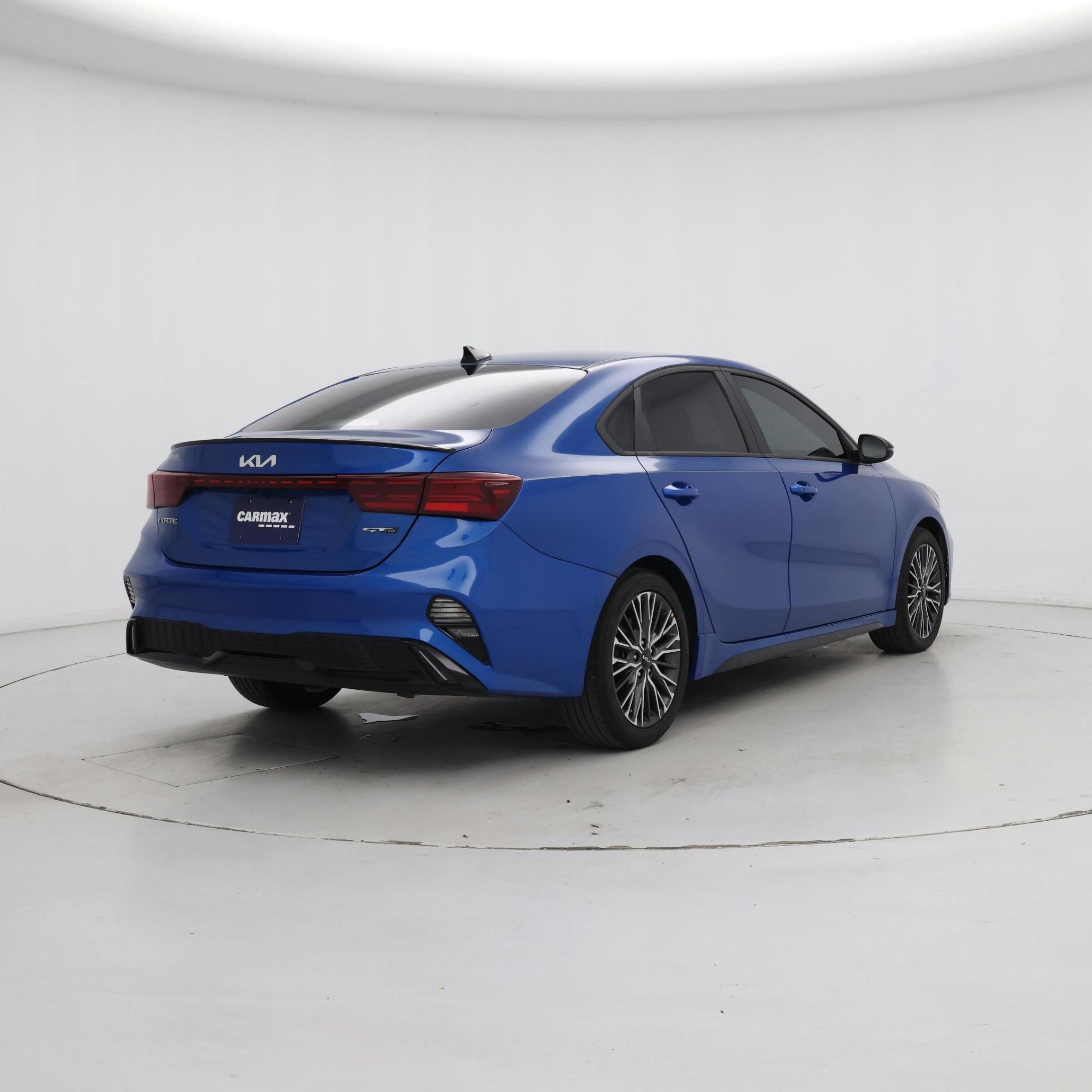 Thumbnail: 2023 Kia Forte - 8