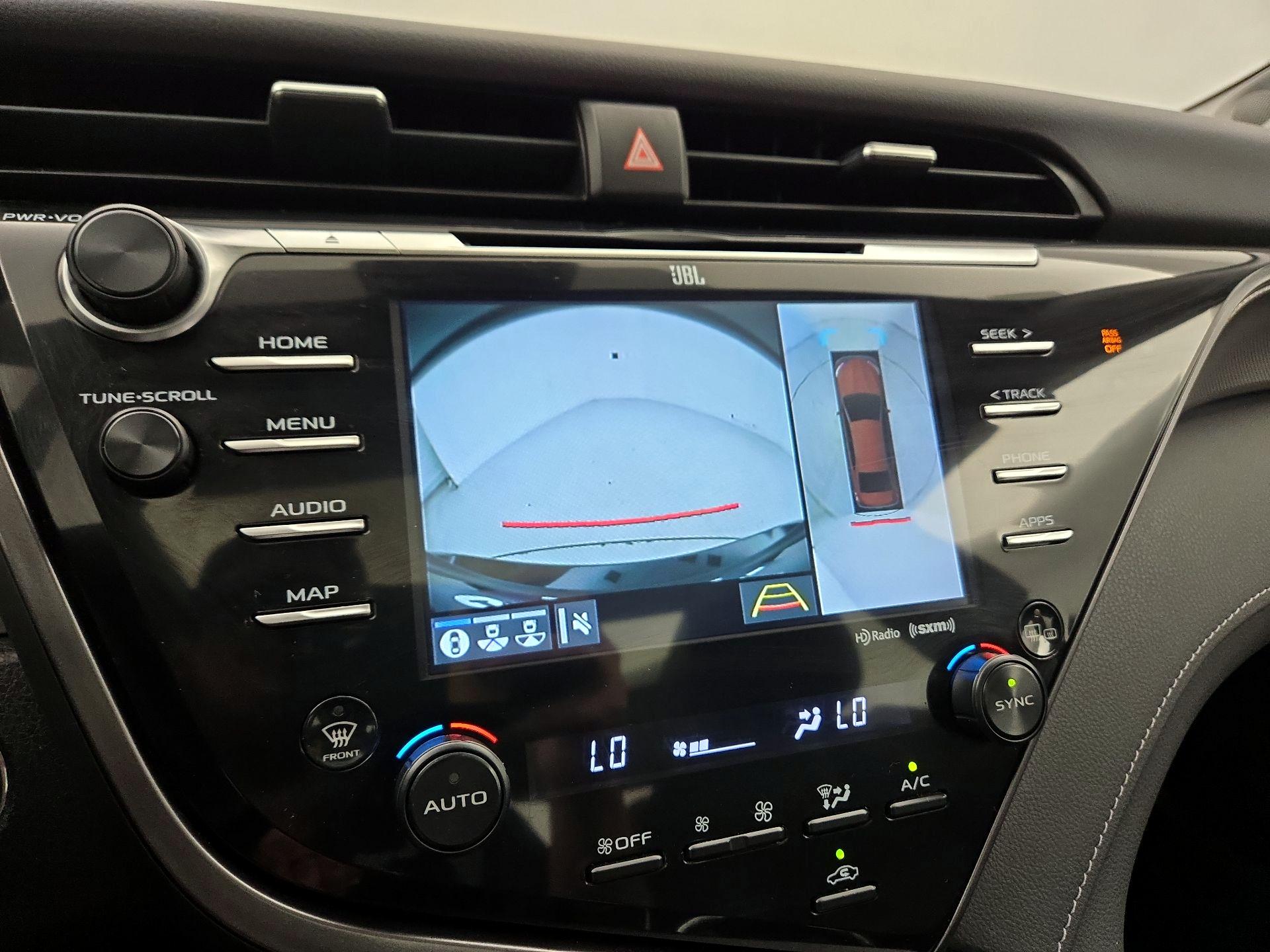 Thumbnail: 2019 Toyota Camry - 15