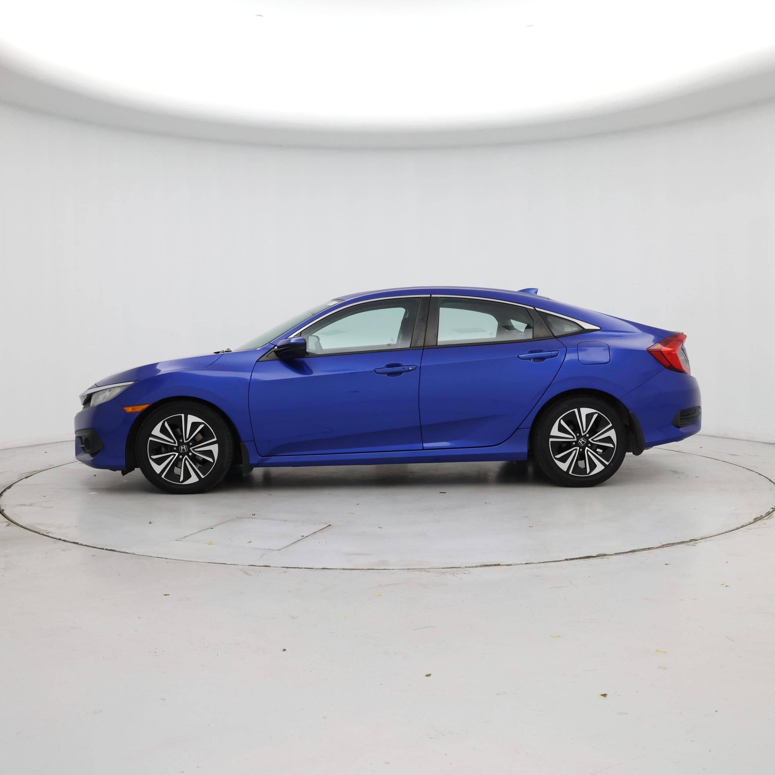 Thumbnail: 2017 Honda Civic - 3