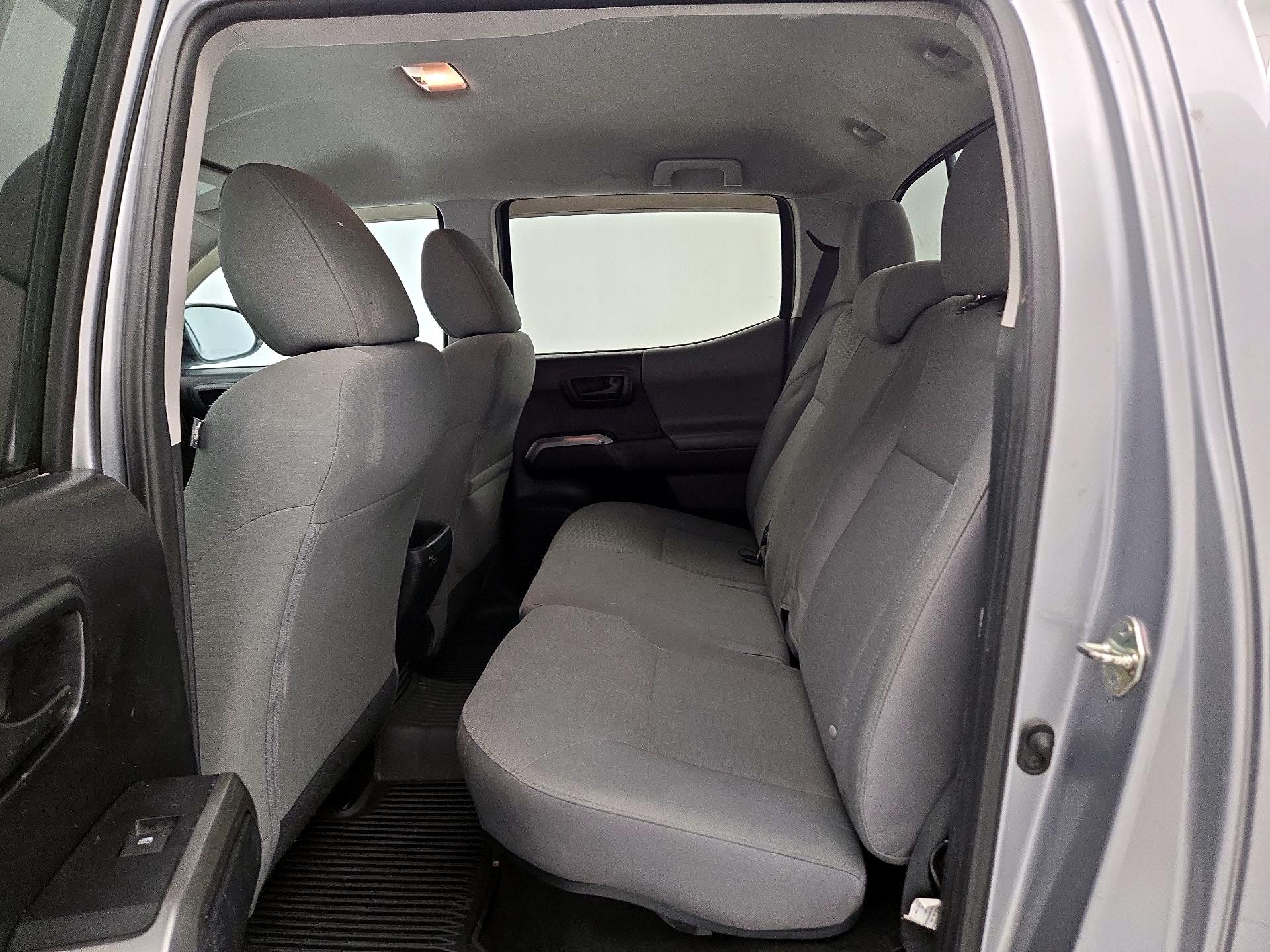 Thumbnail: 2017 Toyota Tacoma - 19