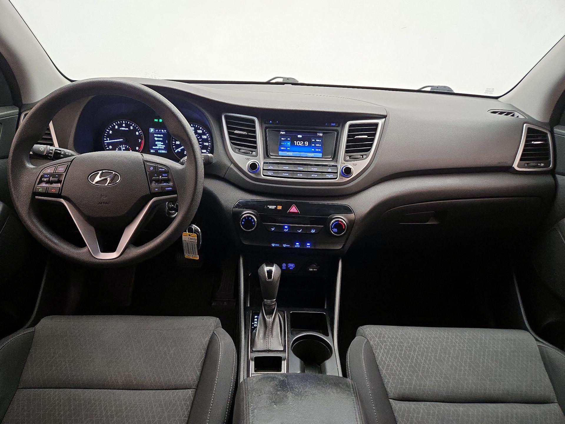 Thumbnail: 2017 Hyundai Tucson - 9
