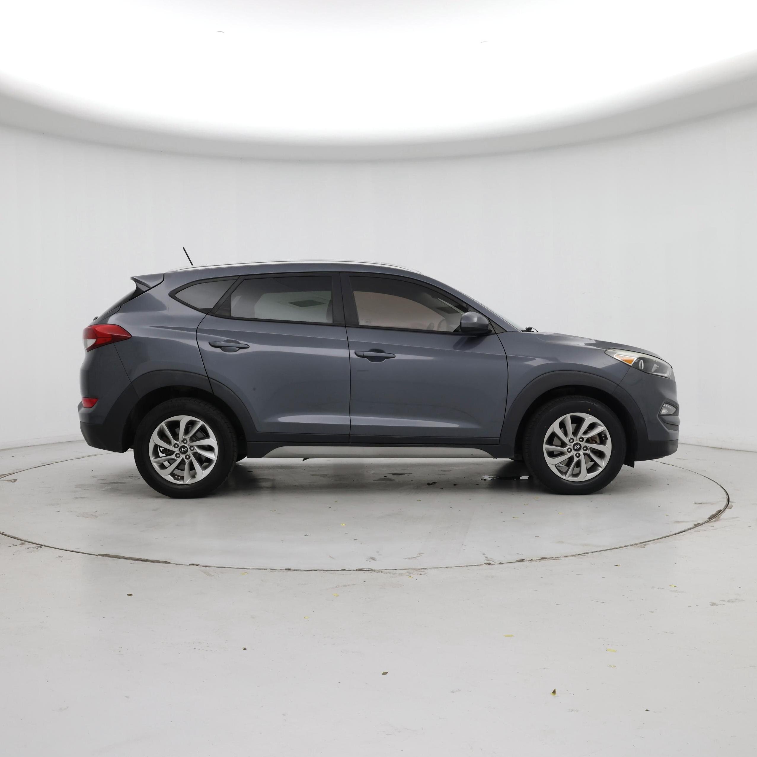 Thumbnail: 2017 Hyundai Tucson - 7