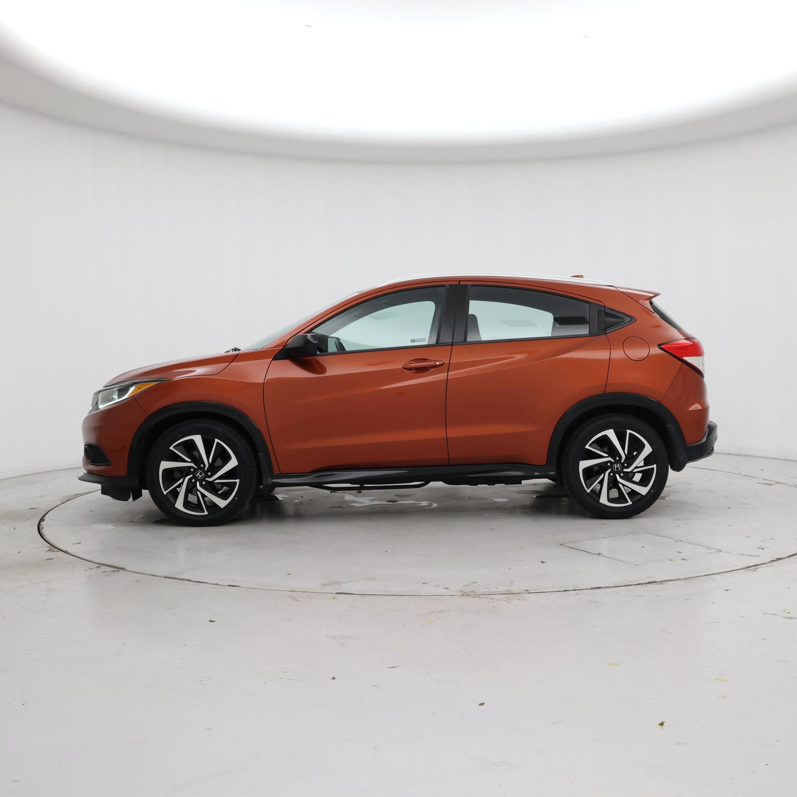 Thumbnail: 2019 Honda HR-V - 3