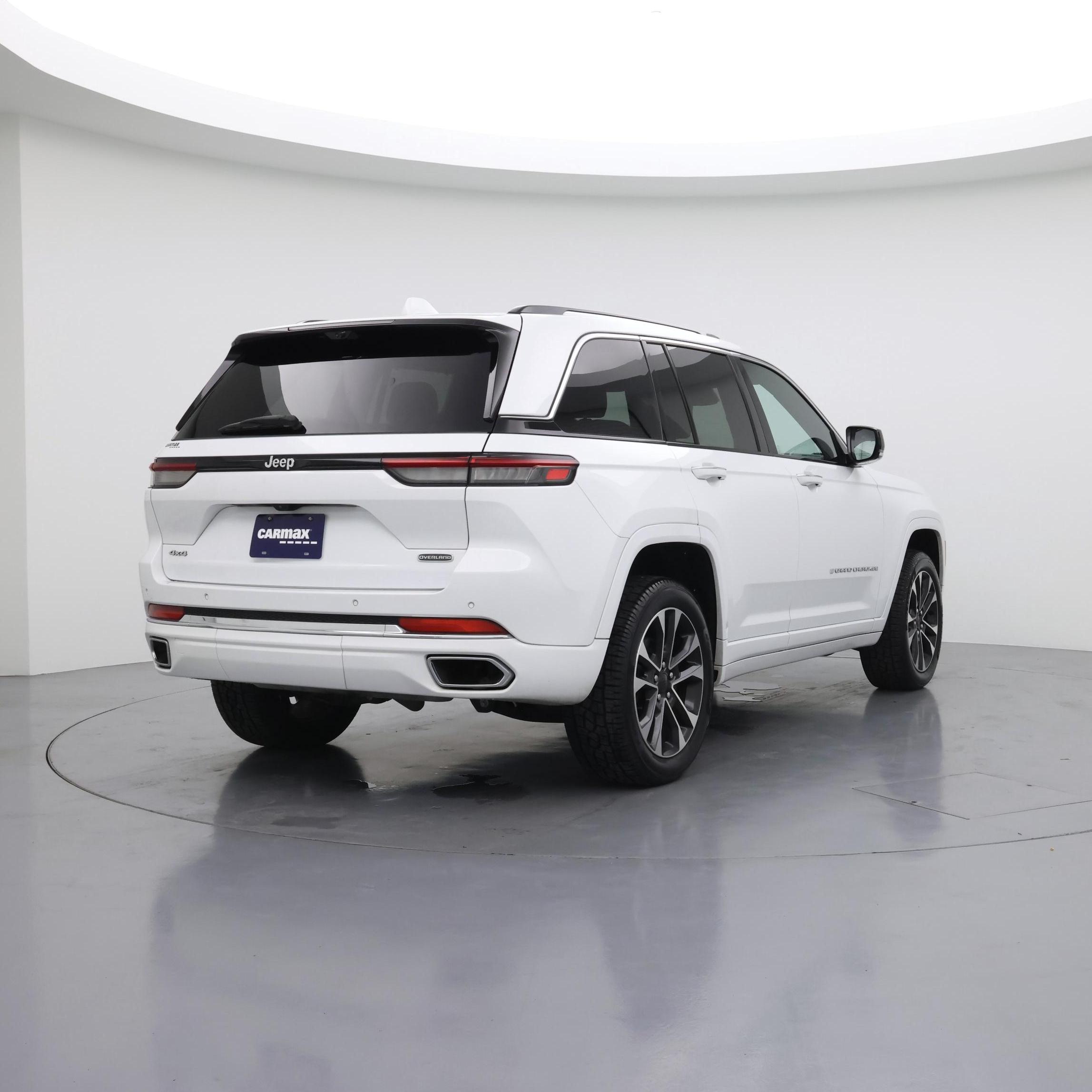 Thumbnail: 2022 Jeep Grand Cherokee - 8