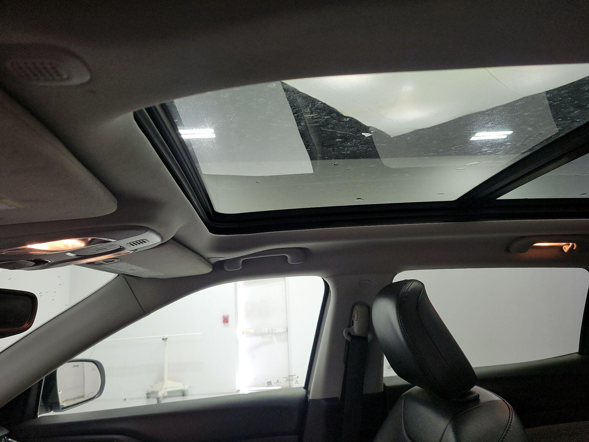 Thumbnail: 2022 Jeep Compass - 19