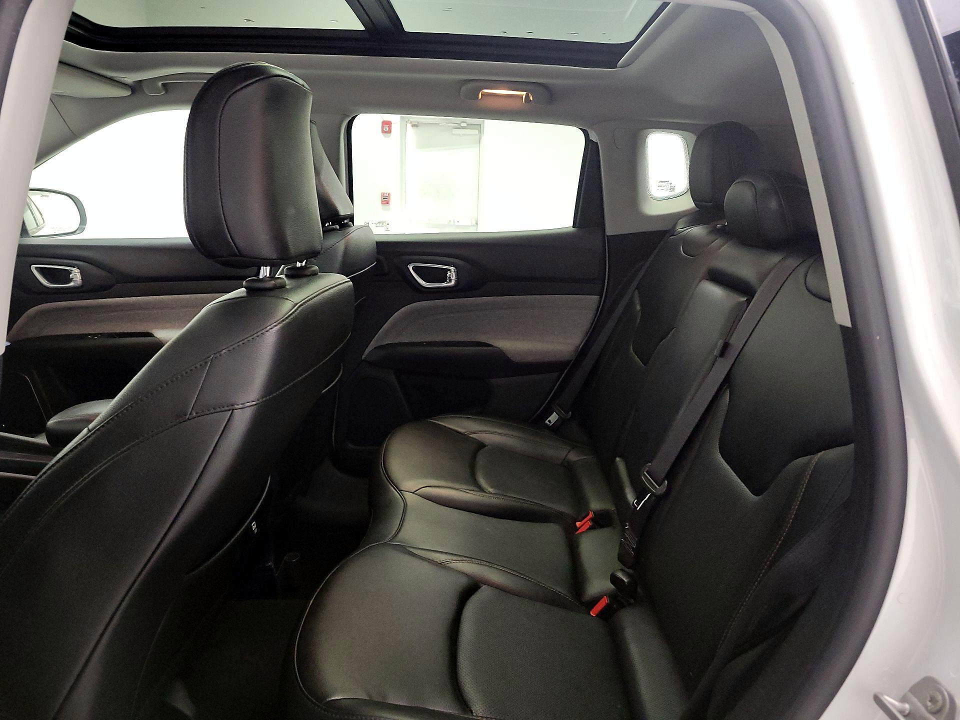 Thumbnail: 2022 Jeep Compass - 20