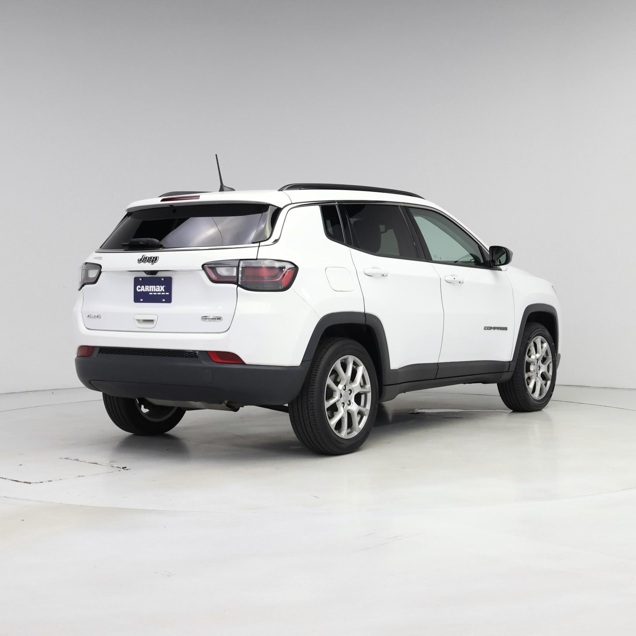 Thumbnail: 2022 Jeep Compass - 8