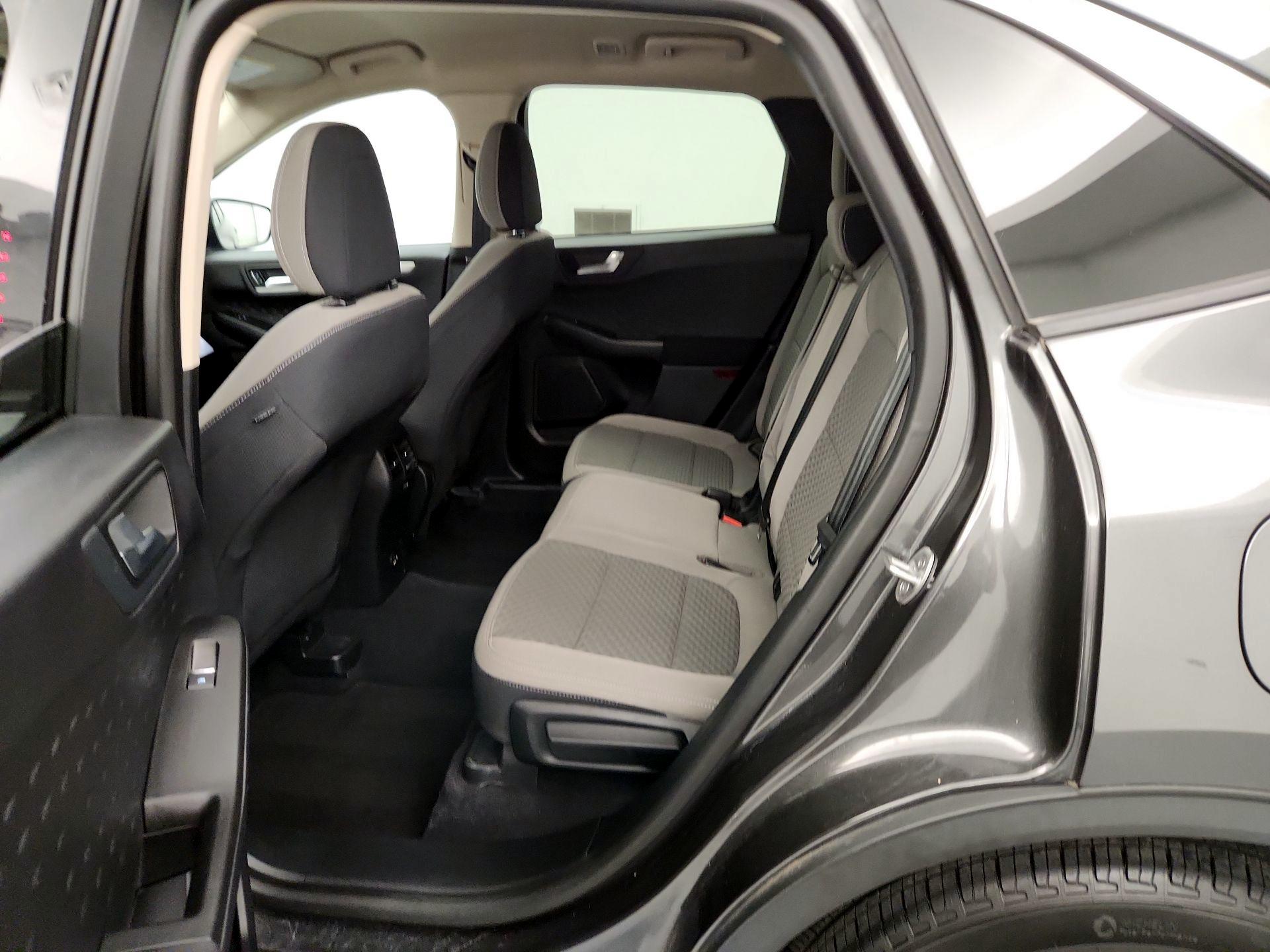 Thumbnail: 2020 Ford Escape - 18