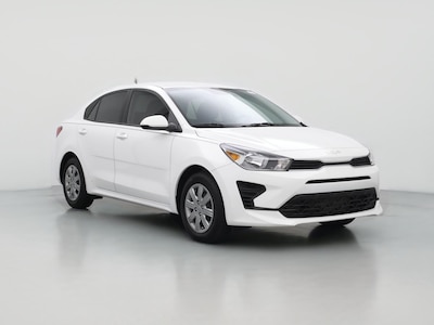 White 2023 Kia Rio S