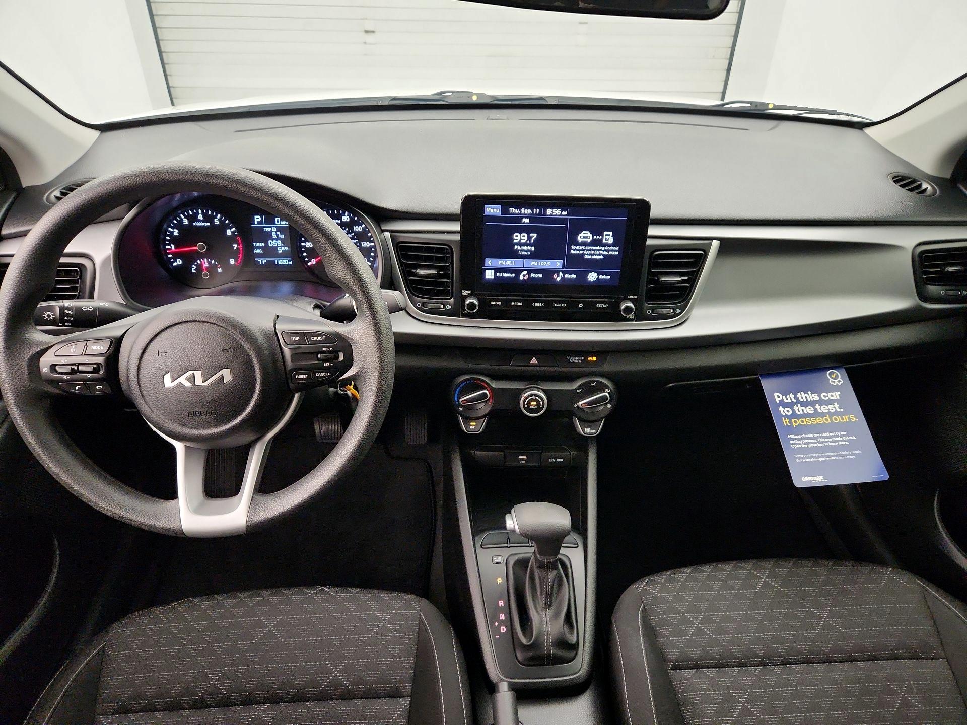 Thumbnail: 2023 Kia Rio - 9