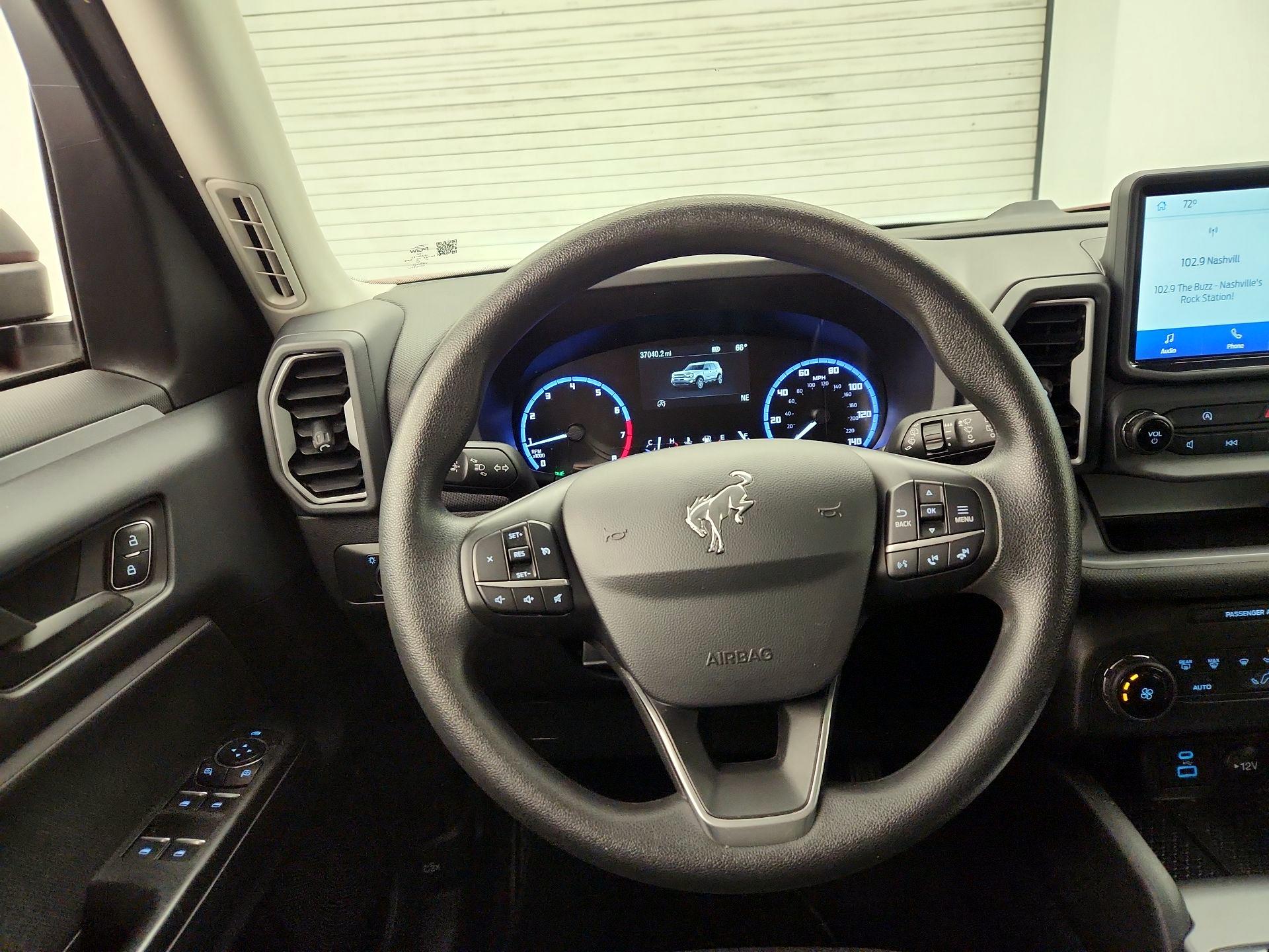 Thumbnail: 2022 Ford Bronco Sport - 10