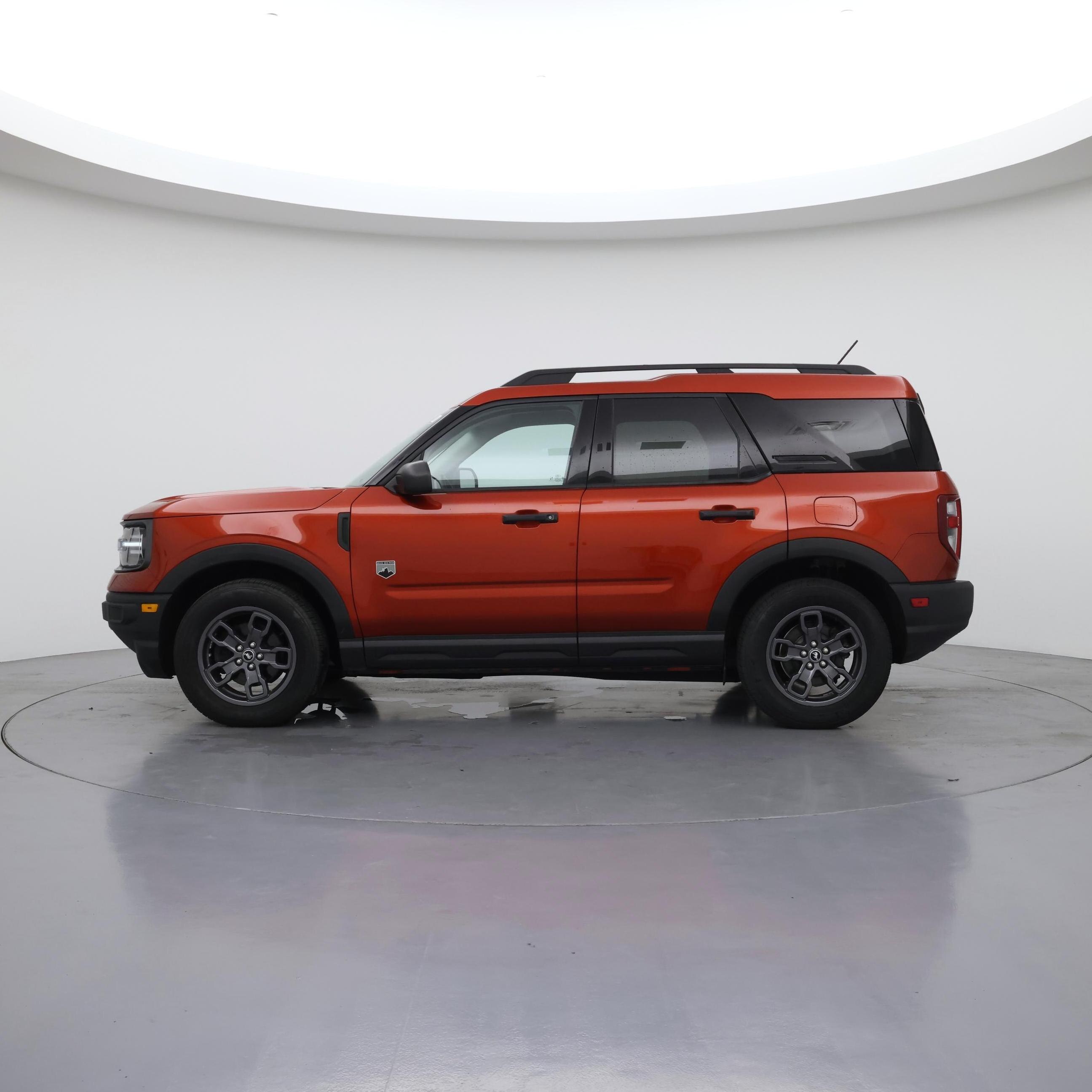 Thumbnail: 2022 Ford Bronco Sport - 4