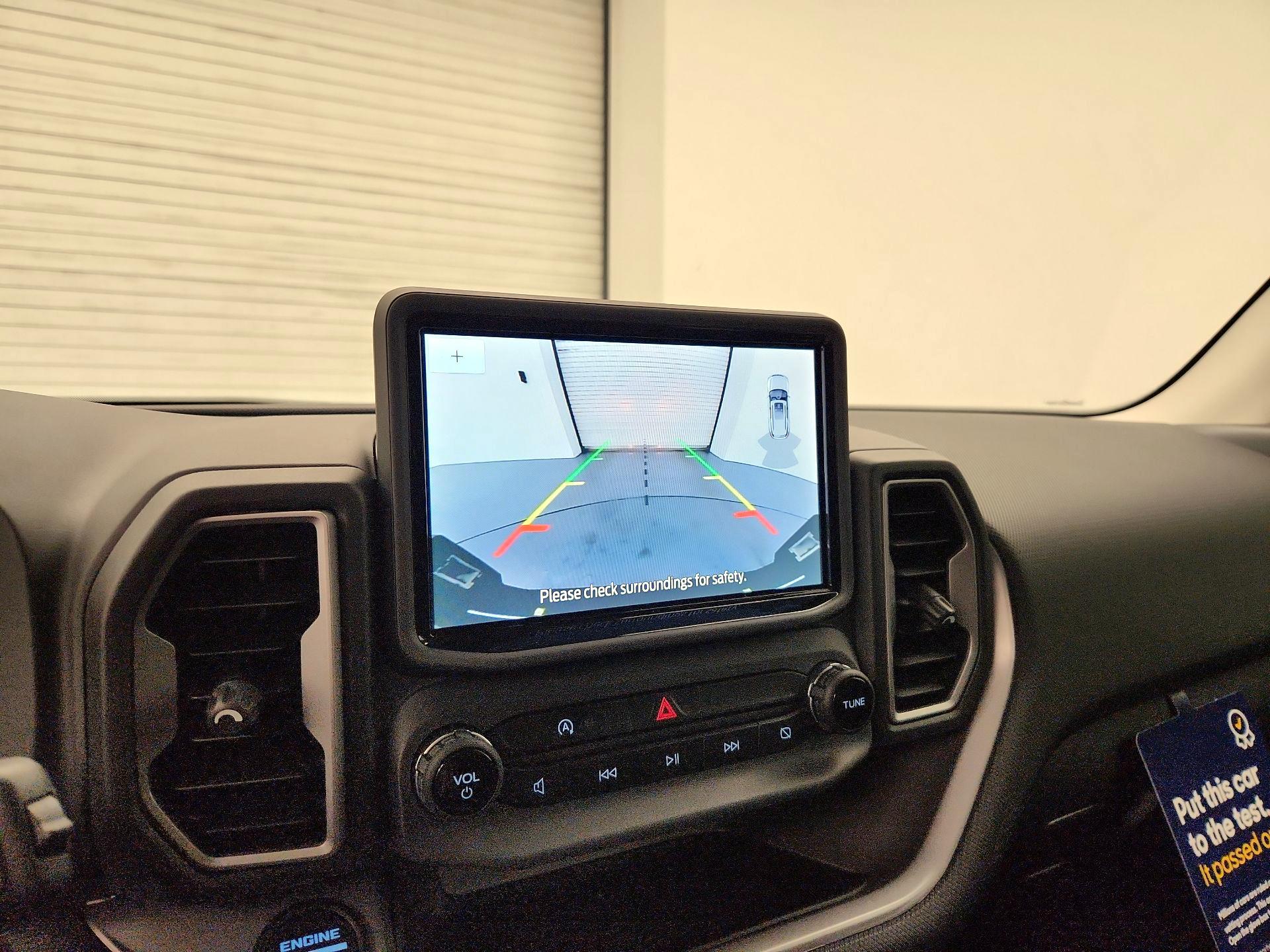 Thumbnail: 2022 Ford Bronco Sport - 14