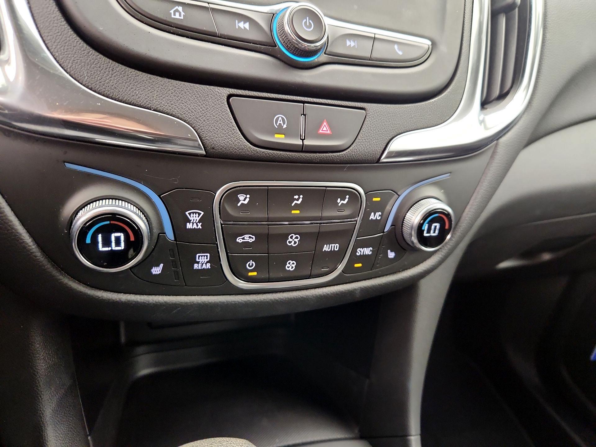 Thumbnail: 2022 Chevrolet Equinox - 15