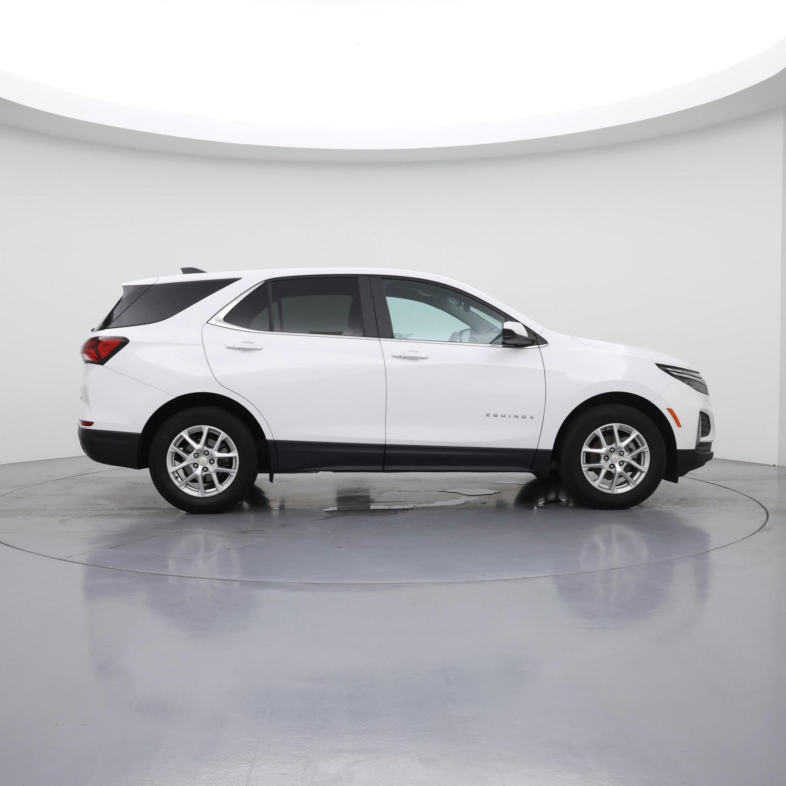 Thumbnail: 2022 Chevrolet Equinox - 7