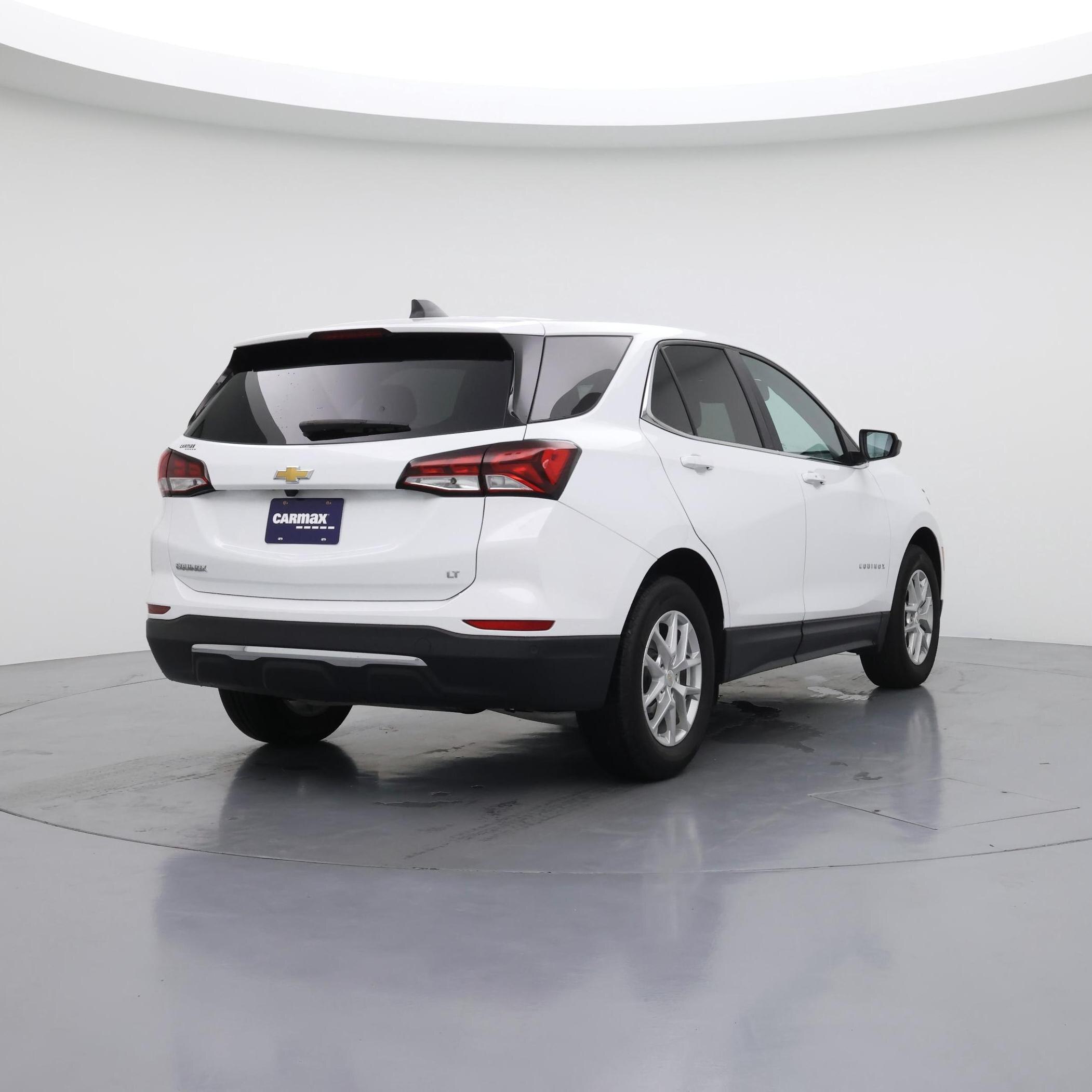 Thumbnail: 2022 Chevrolet Equinox - 8