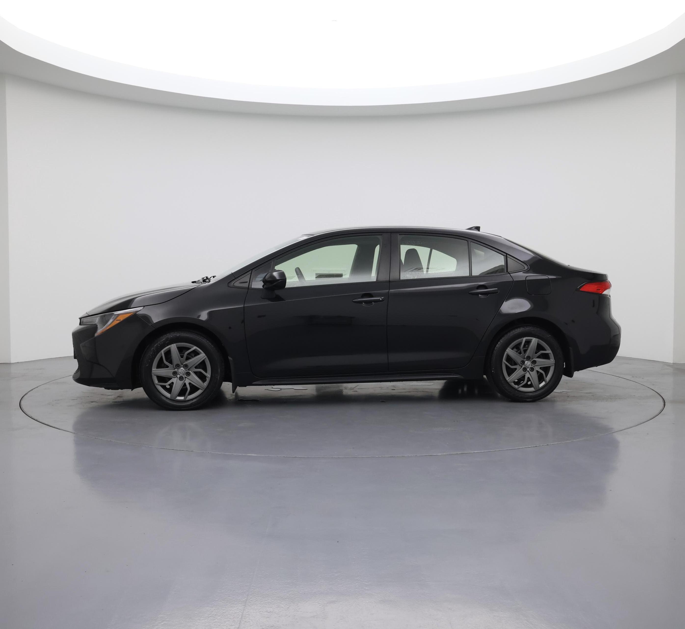Thumbnail: 2021 Toyota Corolla - 3