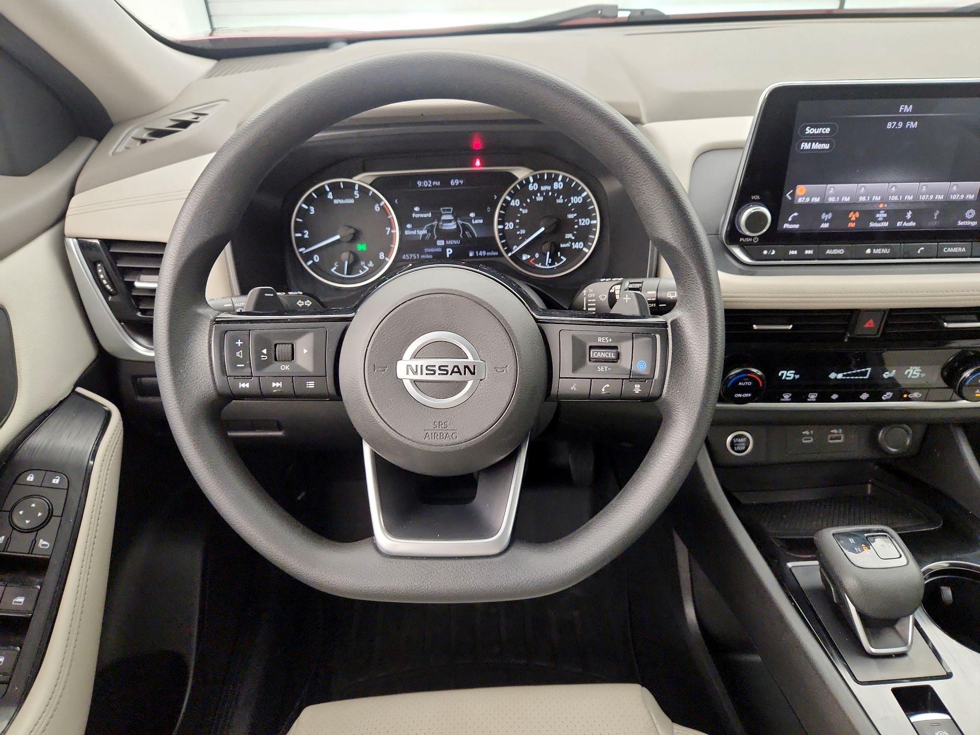 Thumbnail: 2021 Nissan Rogue - 10