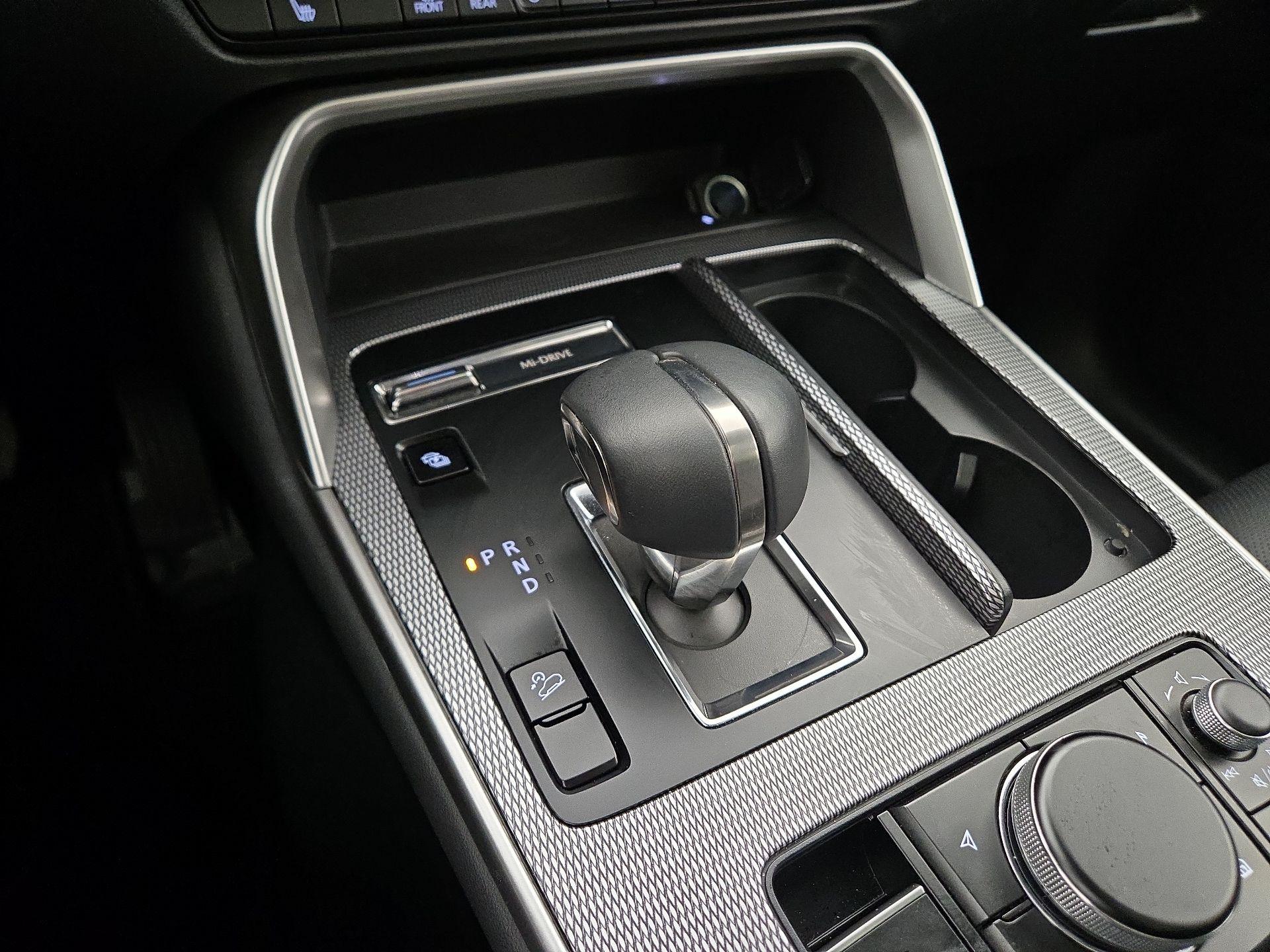 Thumbnail: 2024 Mazda CX-90 - 18