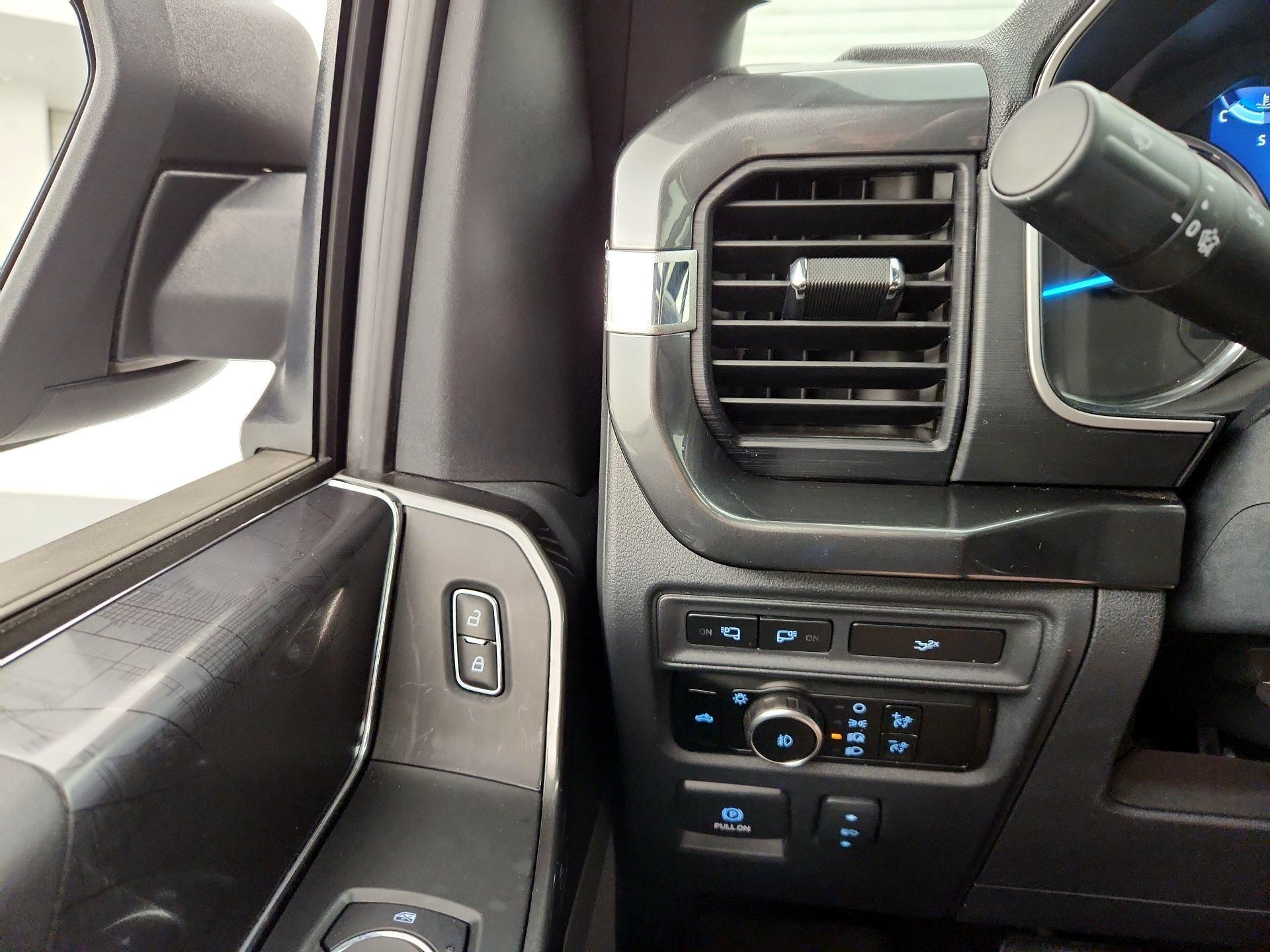 Thumbnail: 2023 Ford F-150 - 13