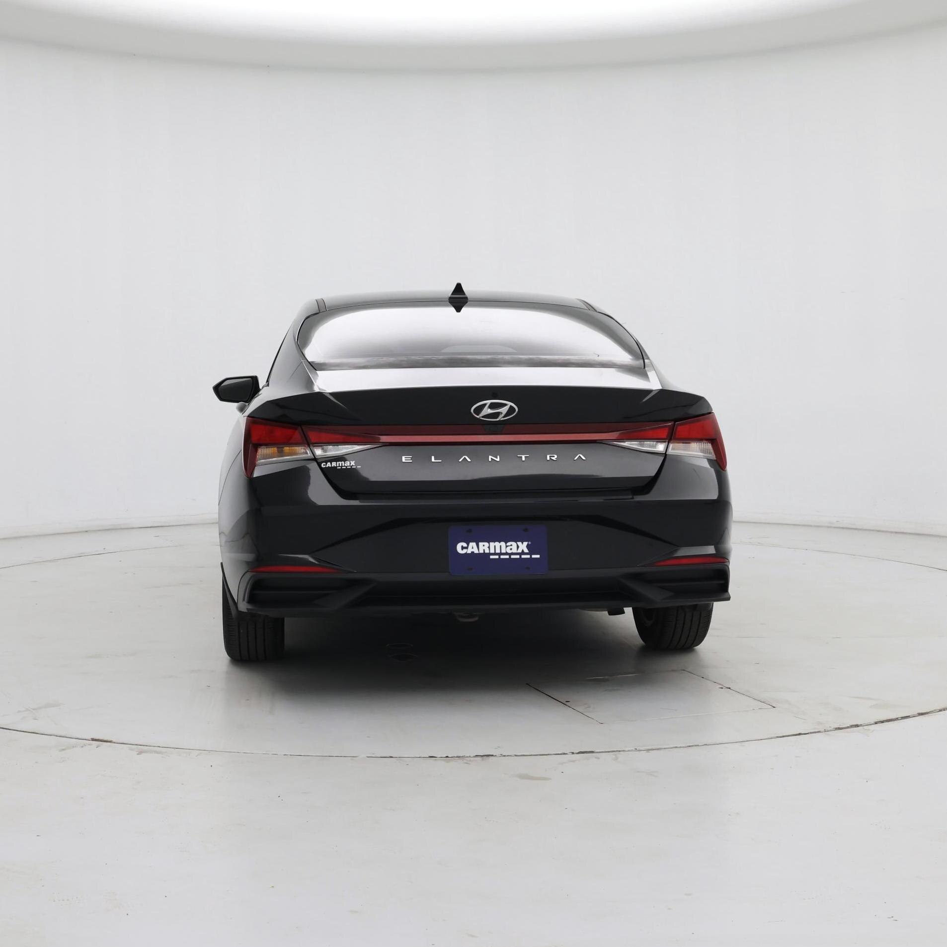 Thumbnail: 2022 Hyundai Elantra - 6