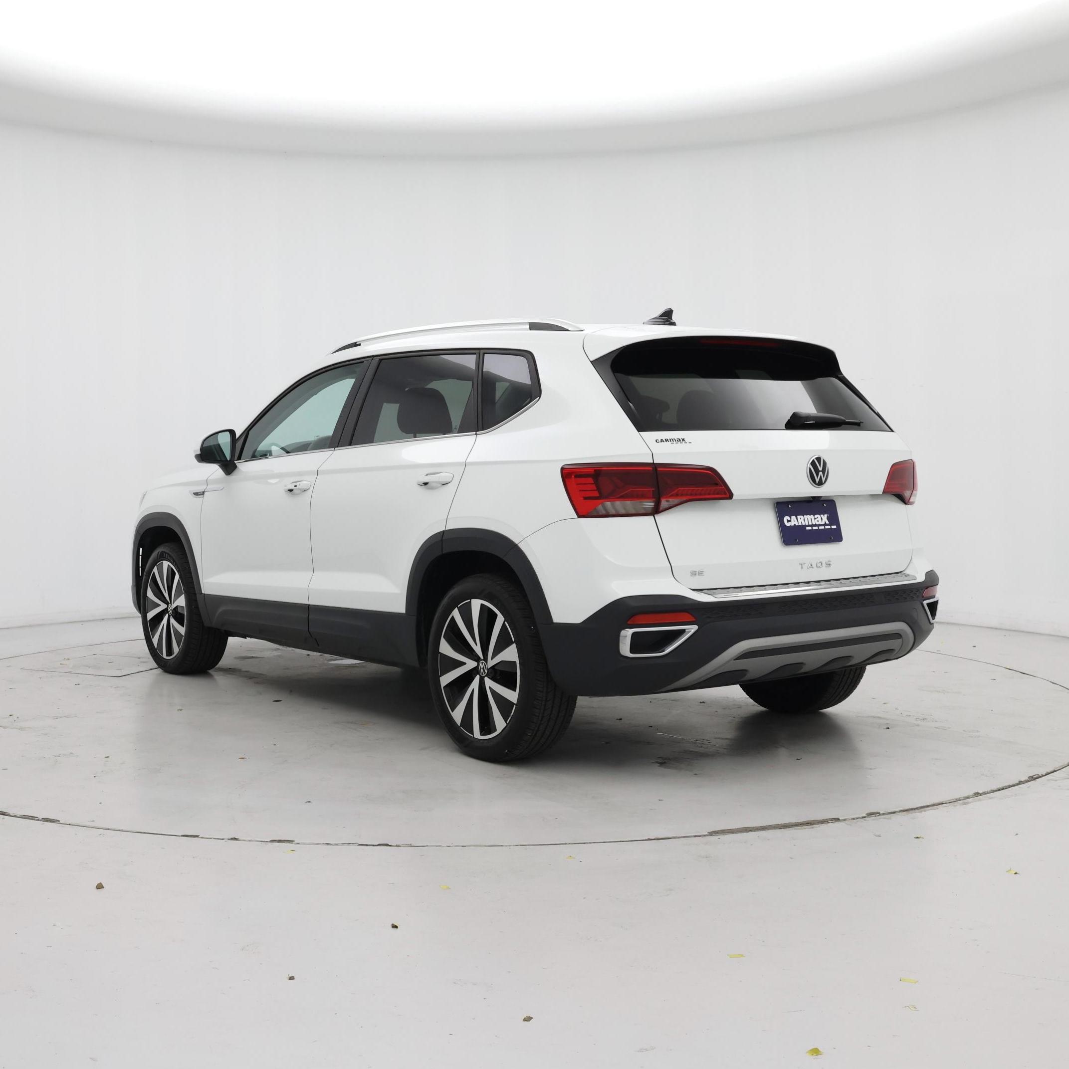 Thumbnail: 2023 Volkswagen Taos - 2