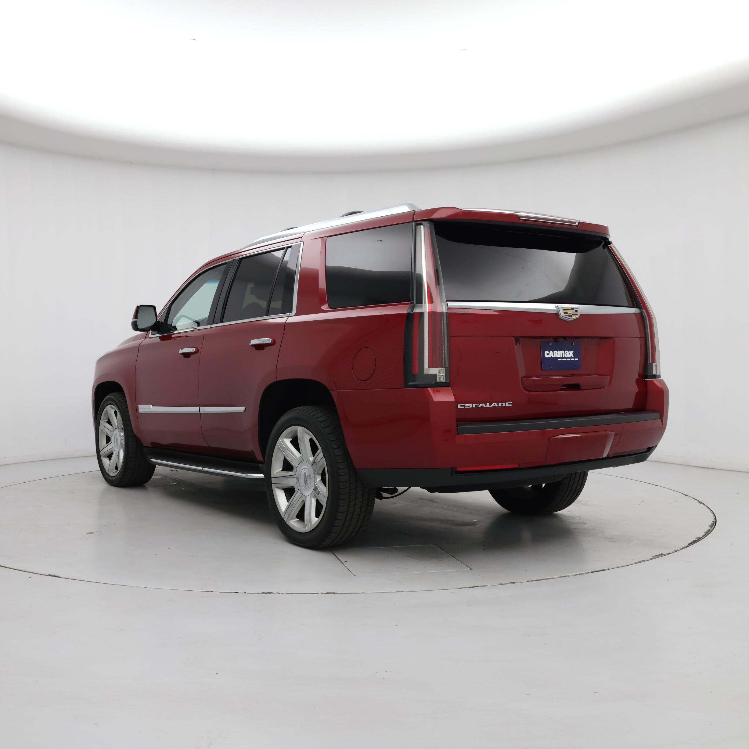 Thumbnail: 2015 Cadillac Escalade - 2