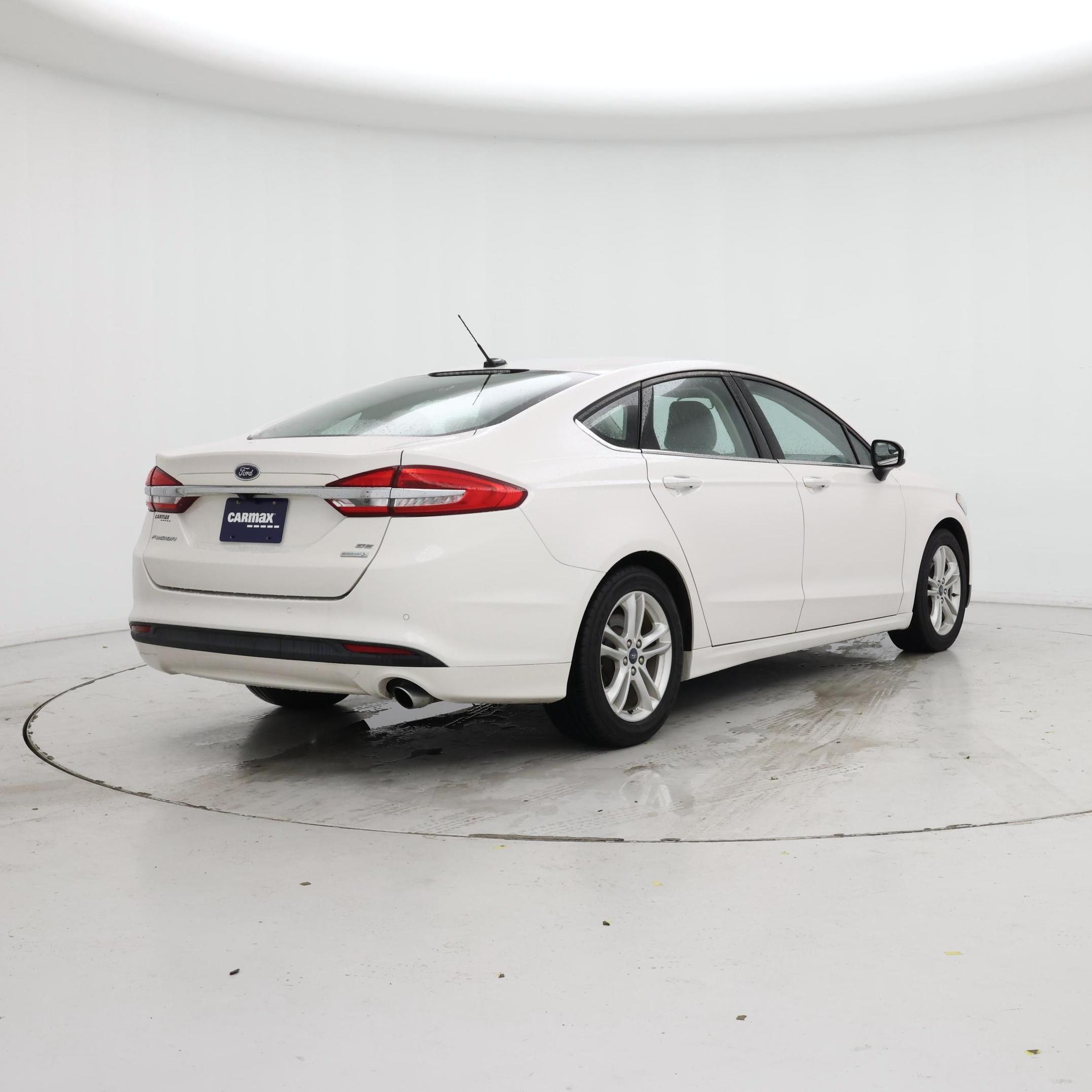 Thumbnail: 2018 Ford Fusion - 8