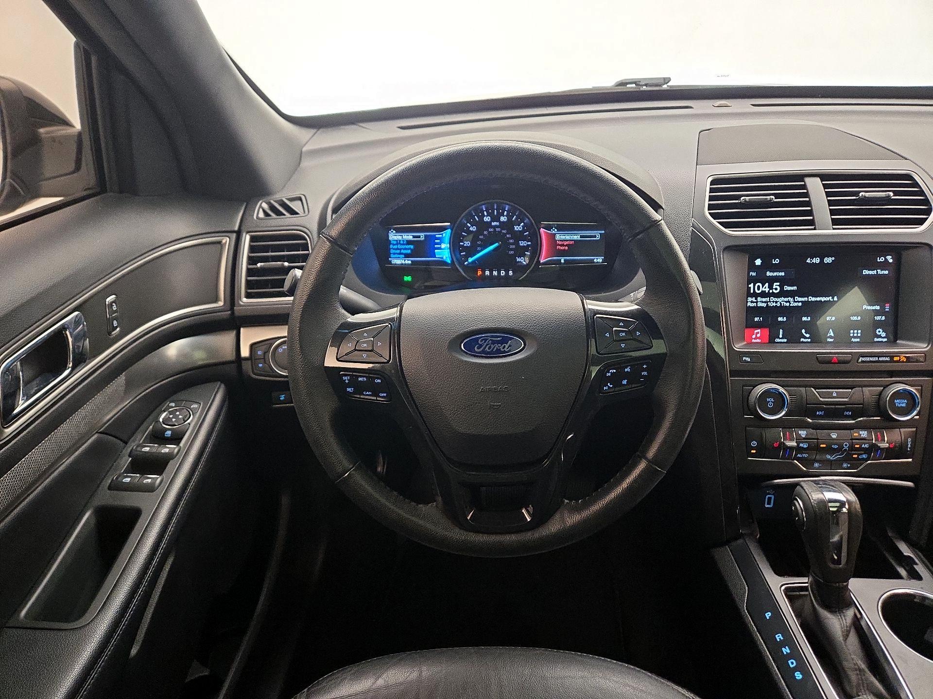 Thumbnail: 2018 Ford Explorer - 10