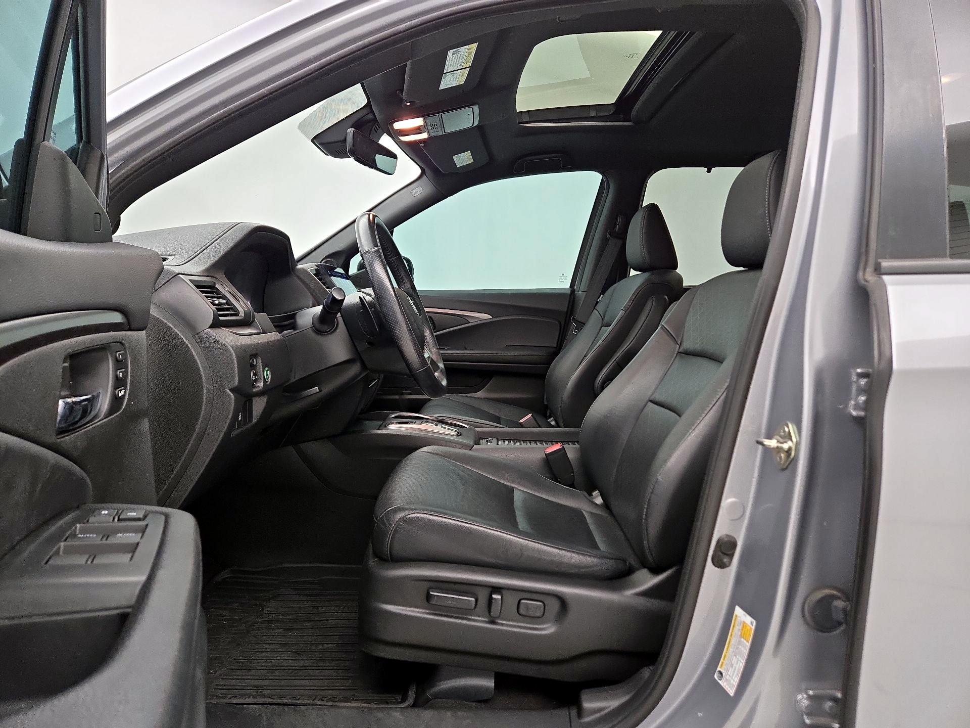 Thumbnail: 2019 Honda Passport - 11