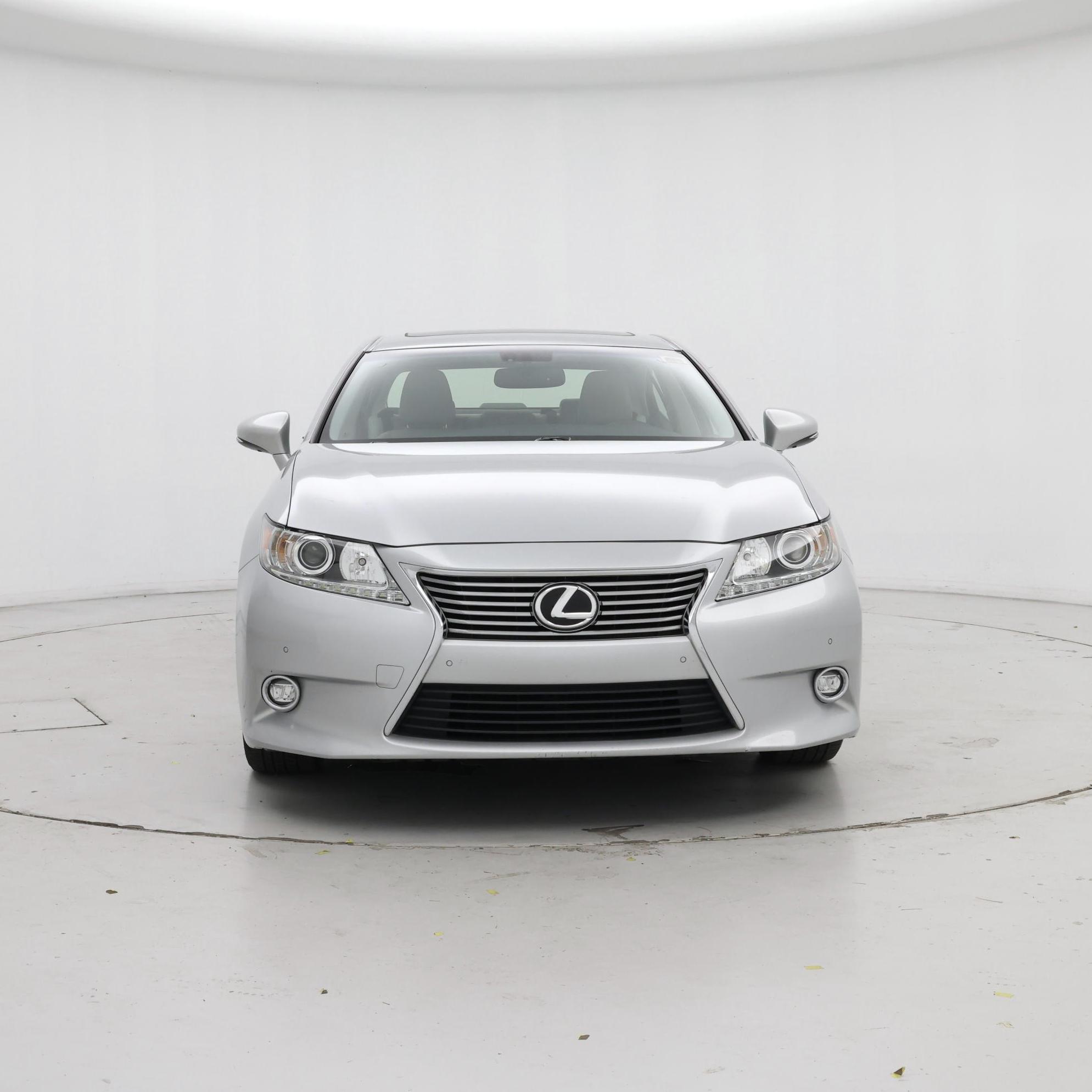 Thumbnail: 2015 Lexus ES - 5