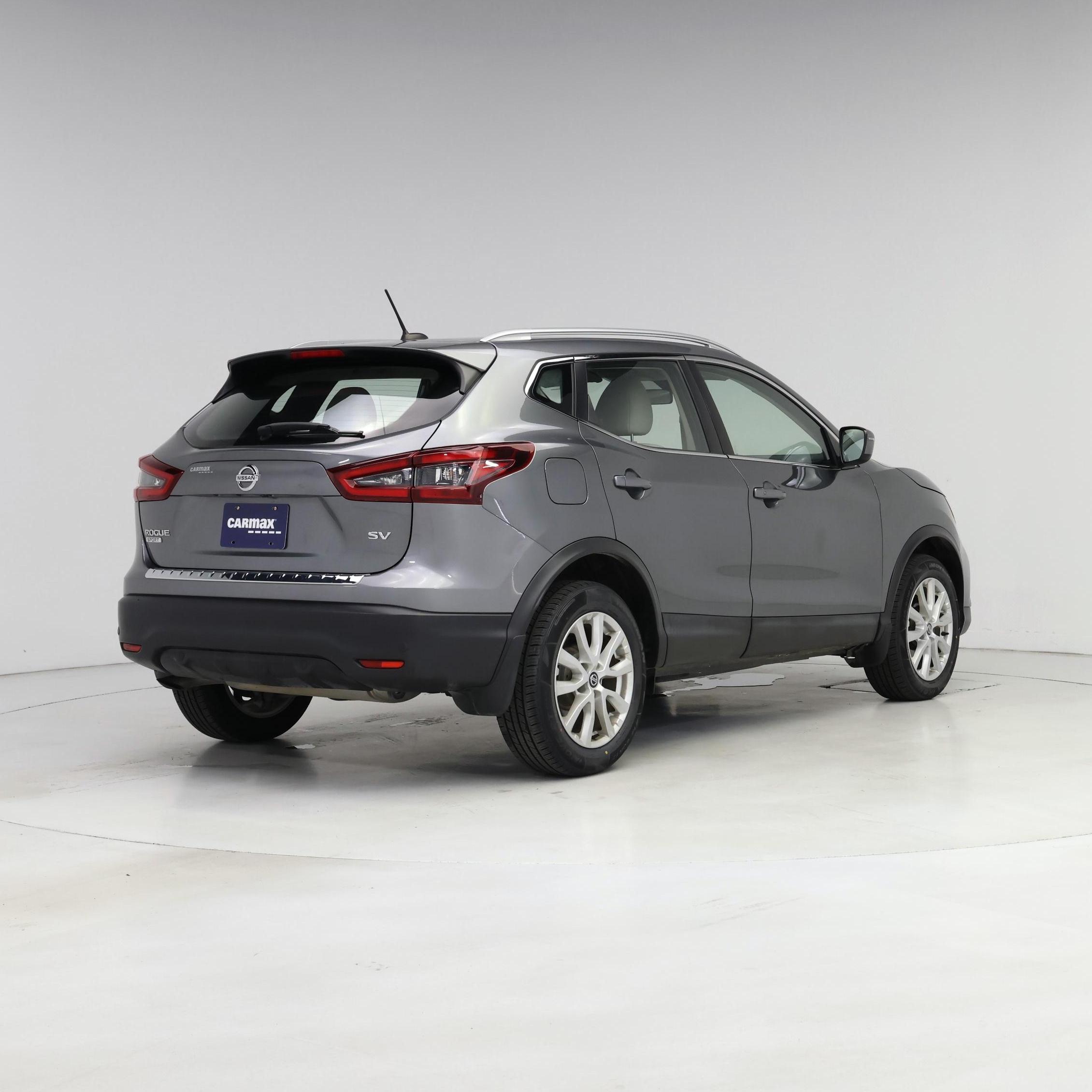 Thumbnail: 2020 Nissan Rogue Sport - 8