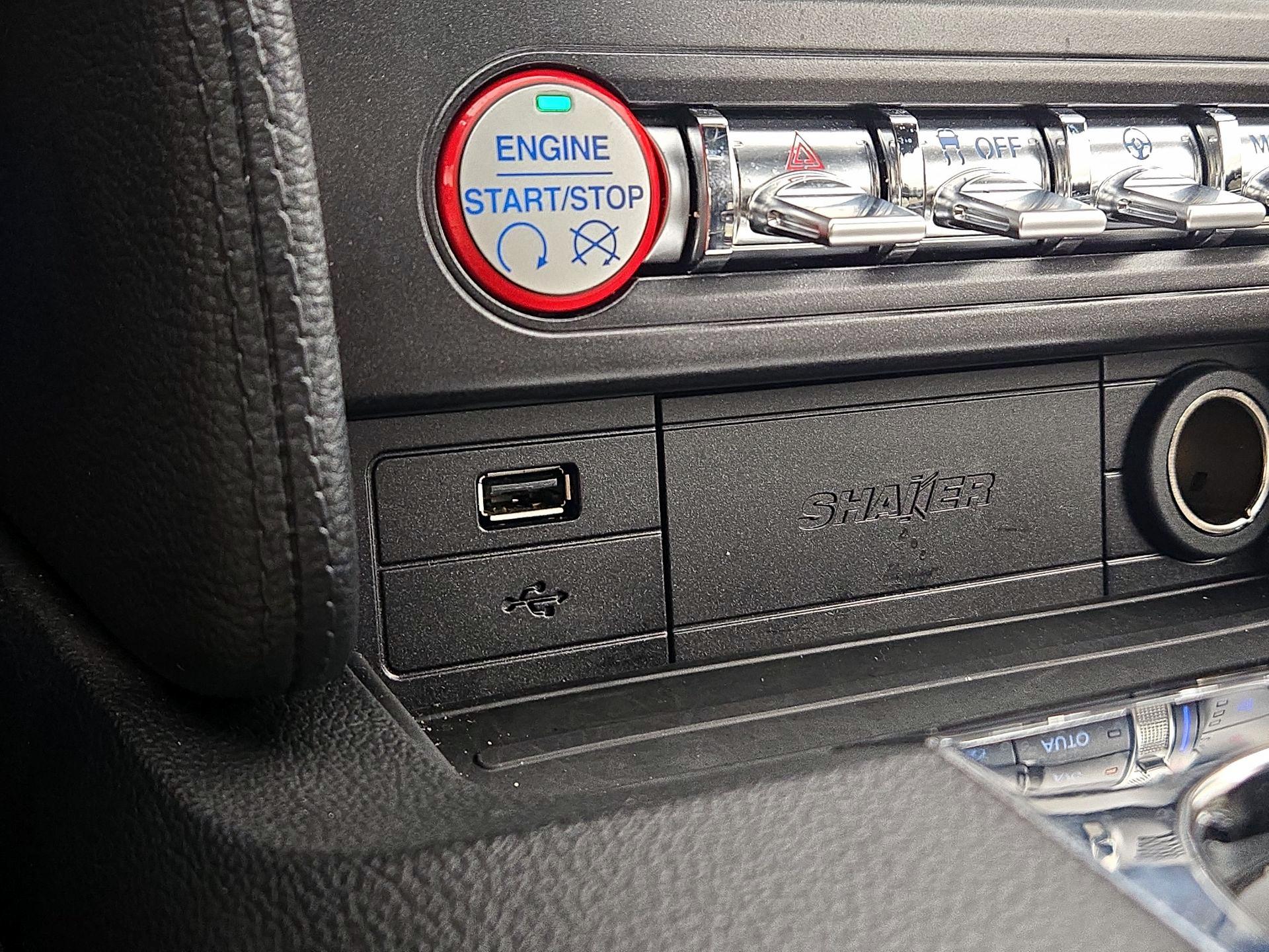 Thumbnail: 2015 Ford Mustang - 18