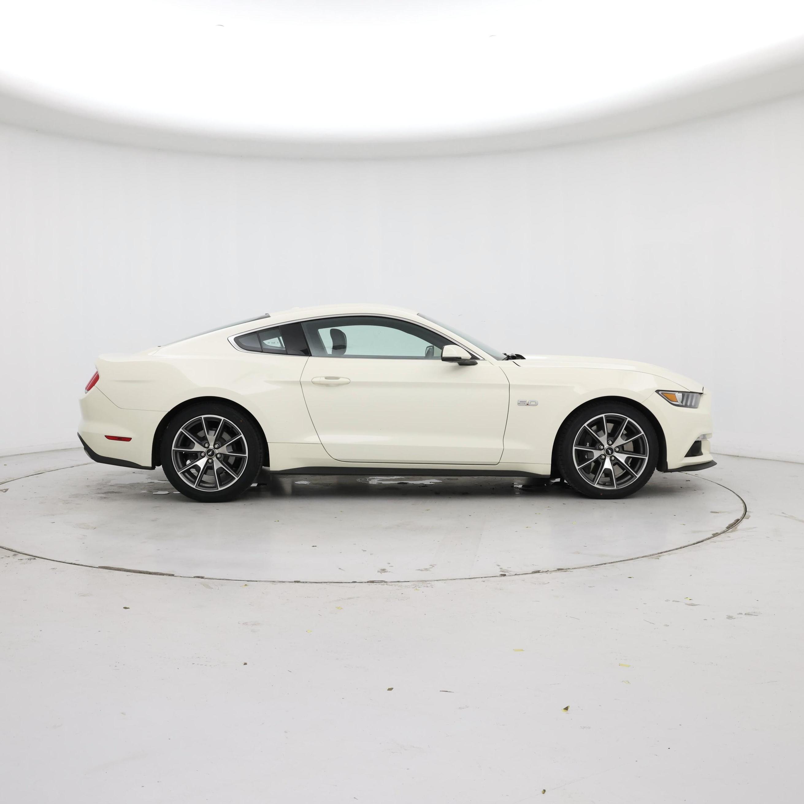 Thumbnail: 2015 Ford Mustang - 7