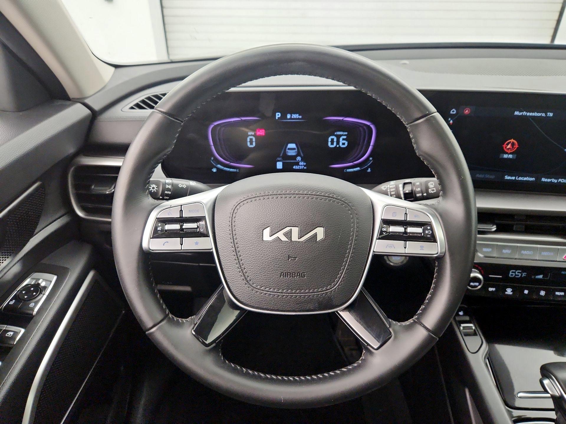Thumbnail: 2023 Kia Telluride - 10